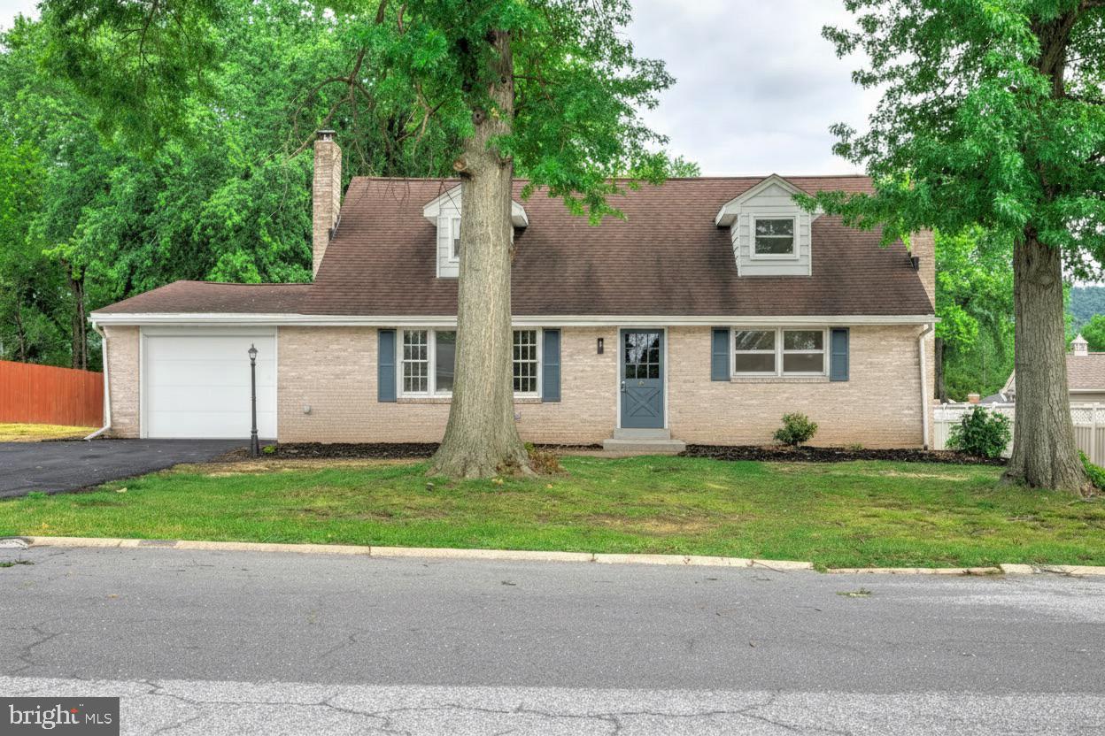 EAST PENNSBORO - Residential