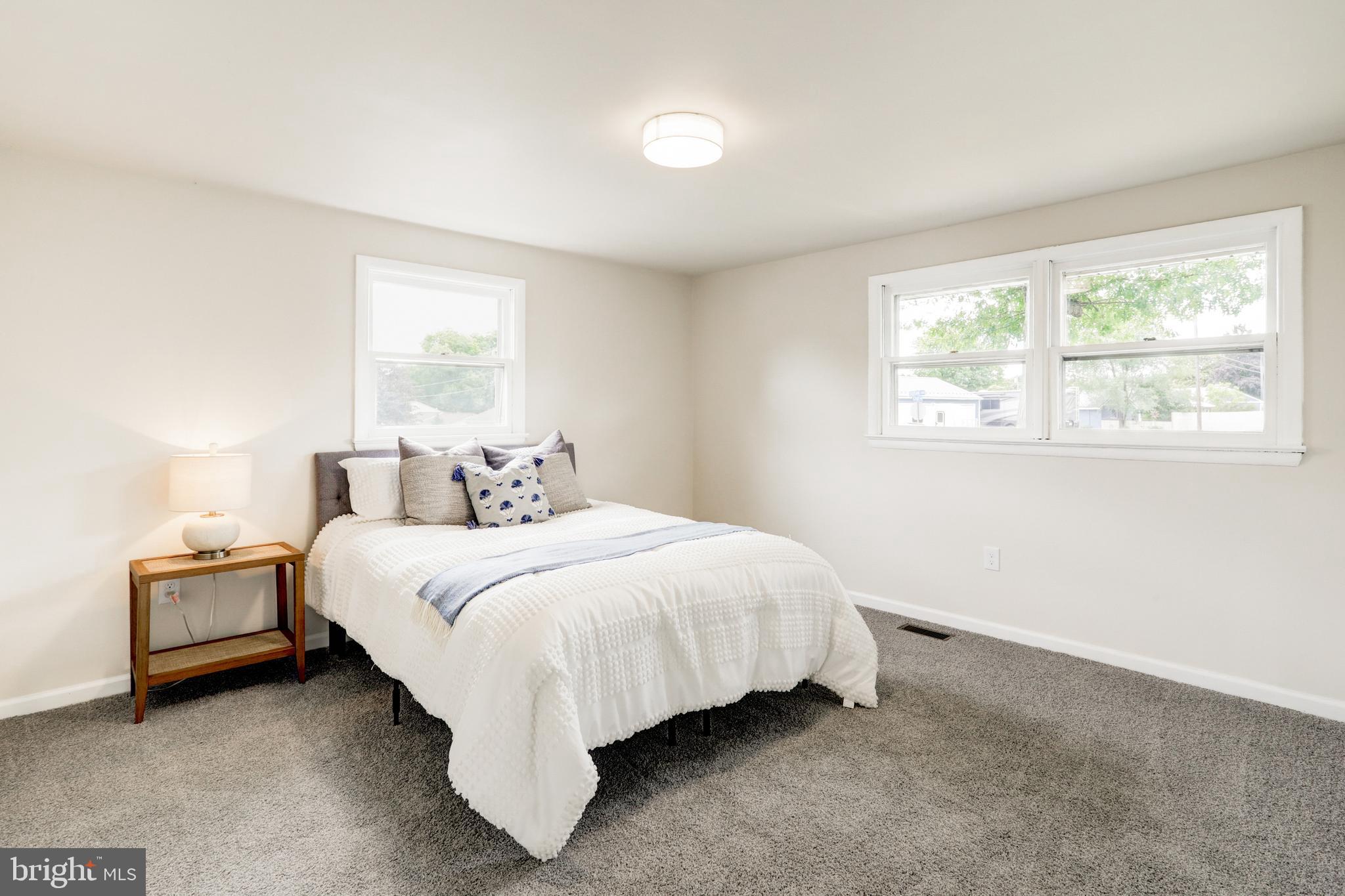 EAST PENNSBORO - Residential