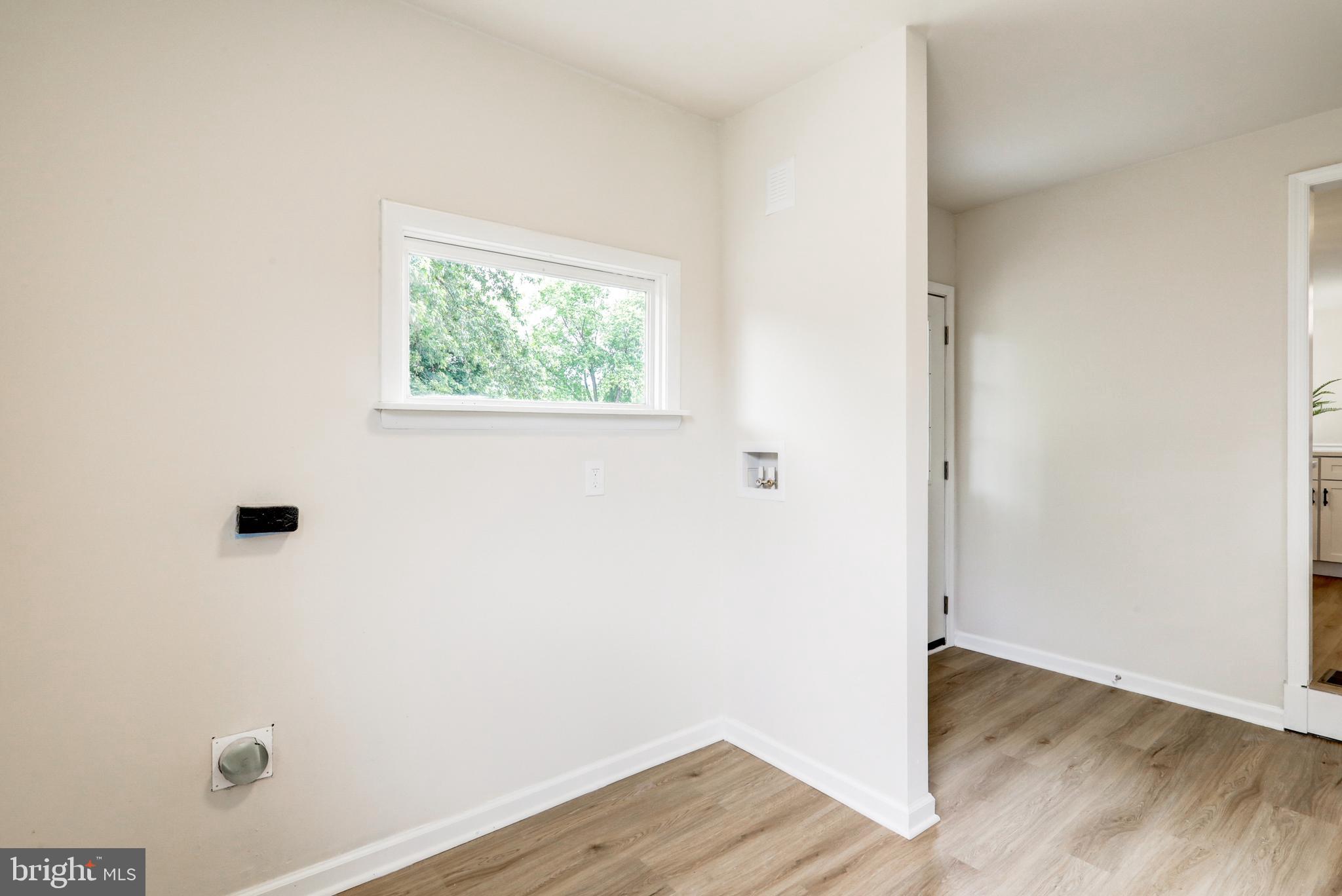 EAST PENNSBORO - Residential