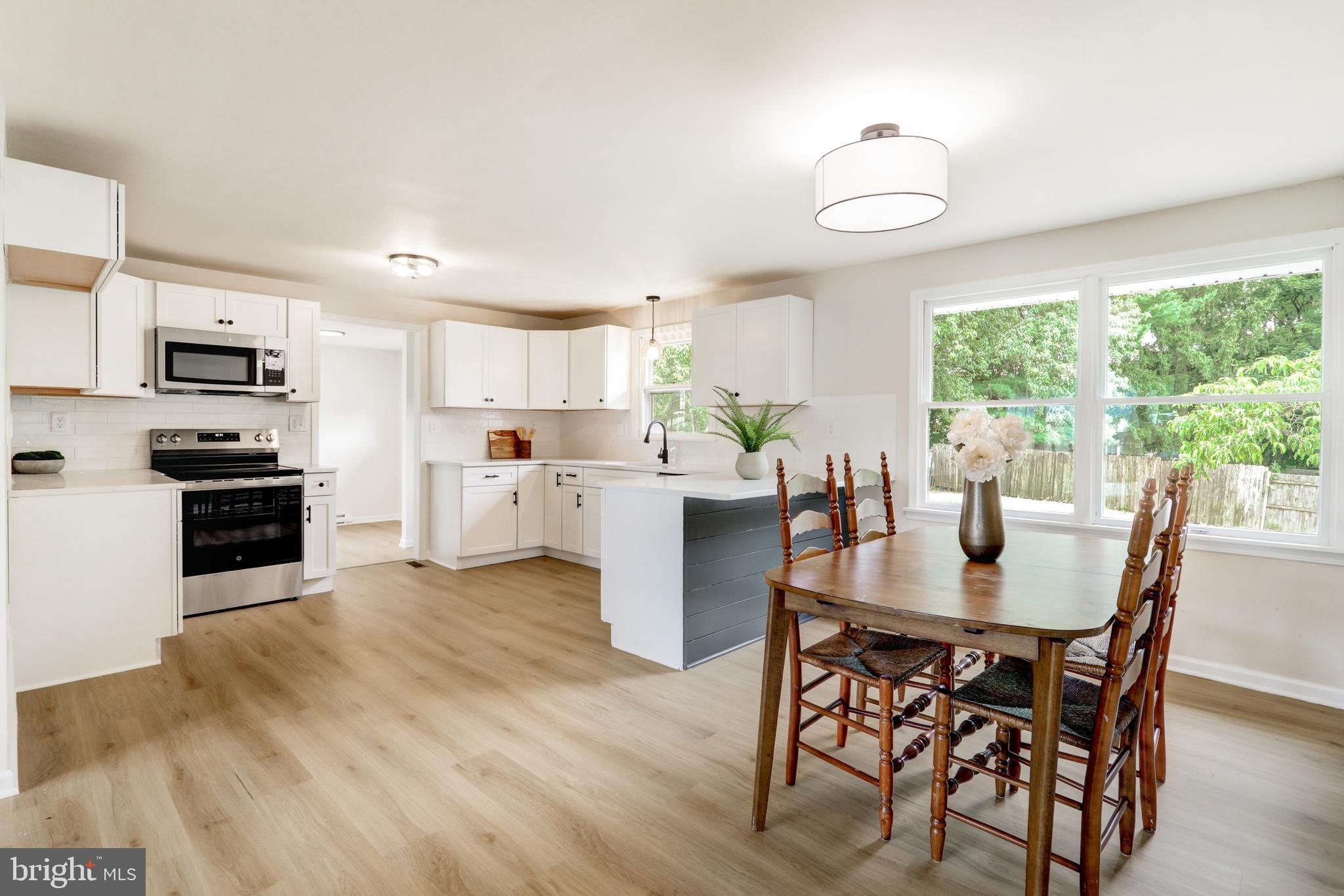 EAST PENNSBORO - Residential