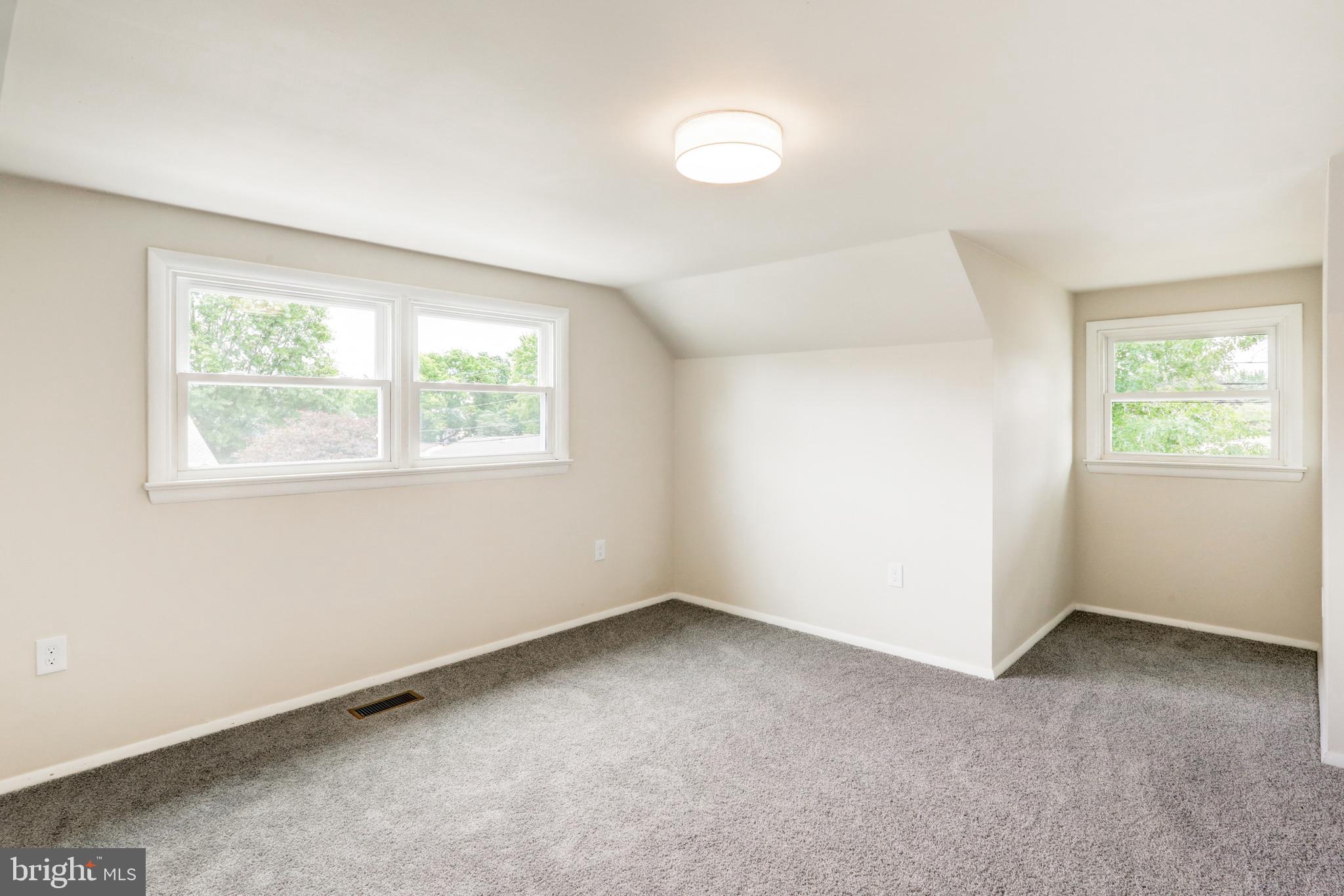 EAST PENNSBORO - Residential