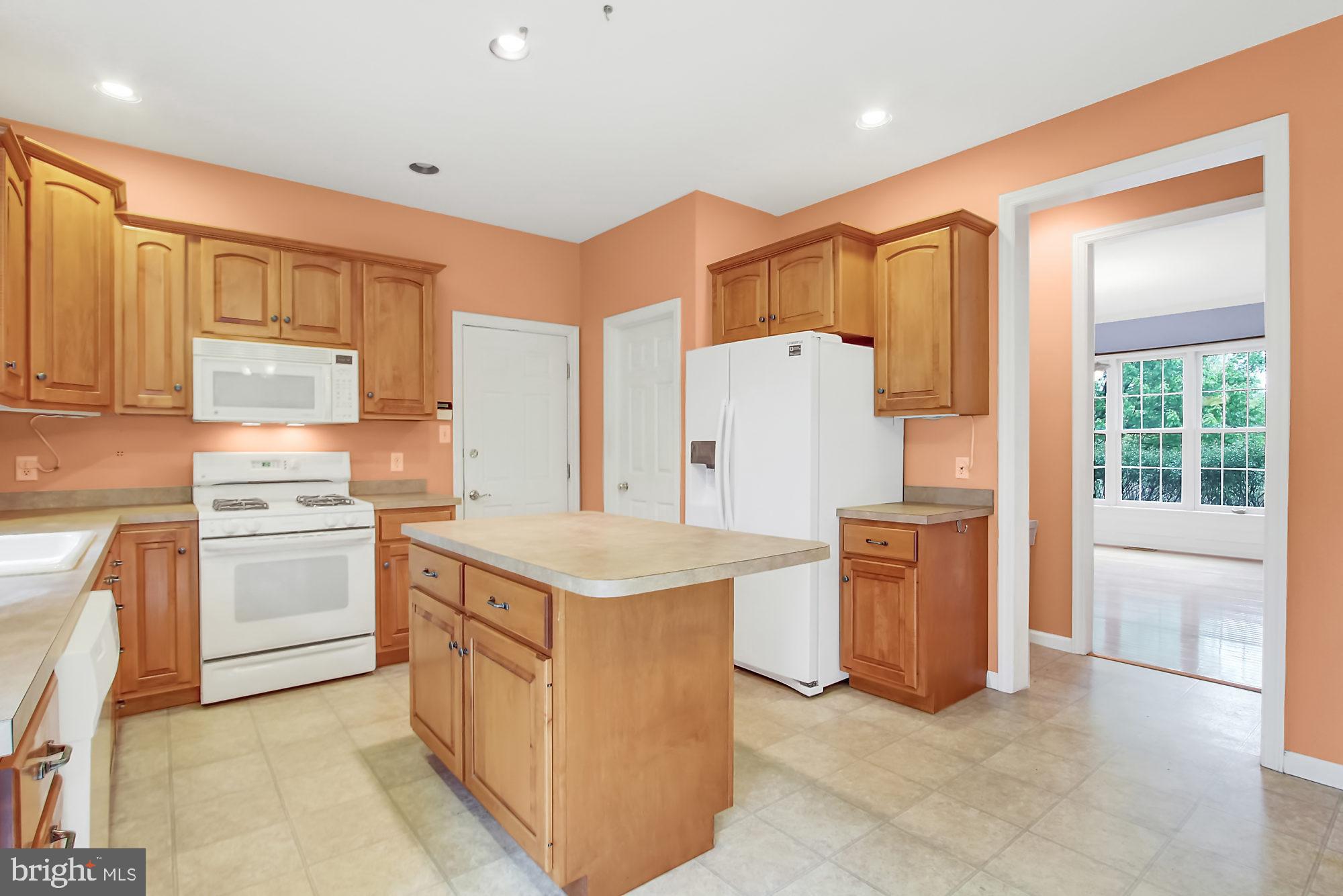 MONARCH RIDGE - Residential