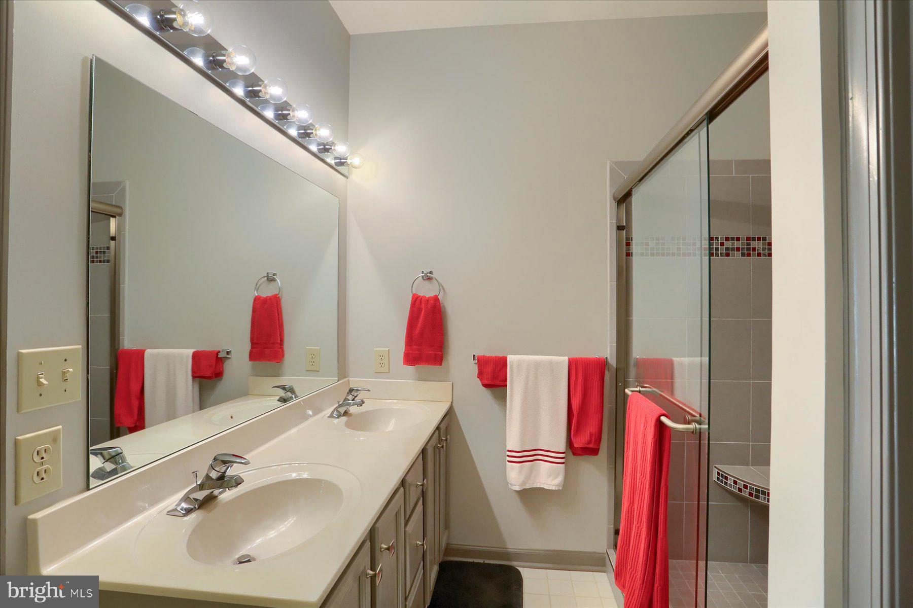 WESLEY MEWS - Residential