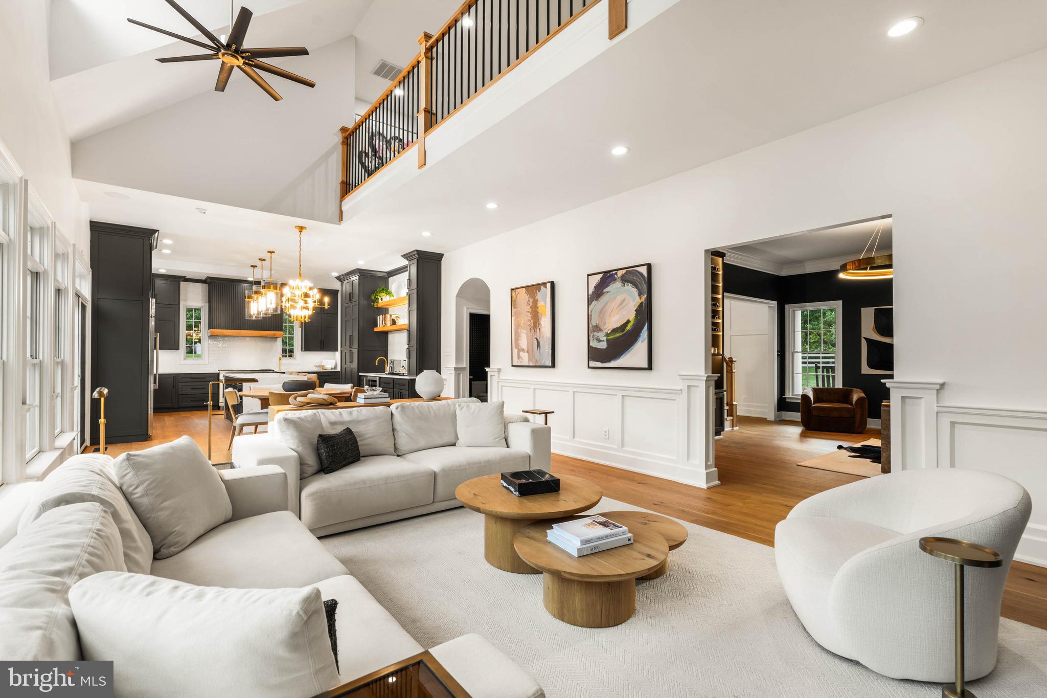 THREE SISTERS FARM - Residential