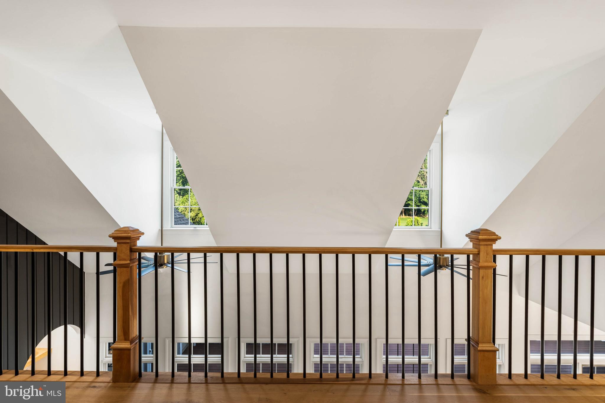 THREE SISTERS FARM - Residential