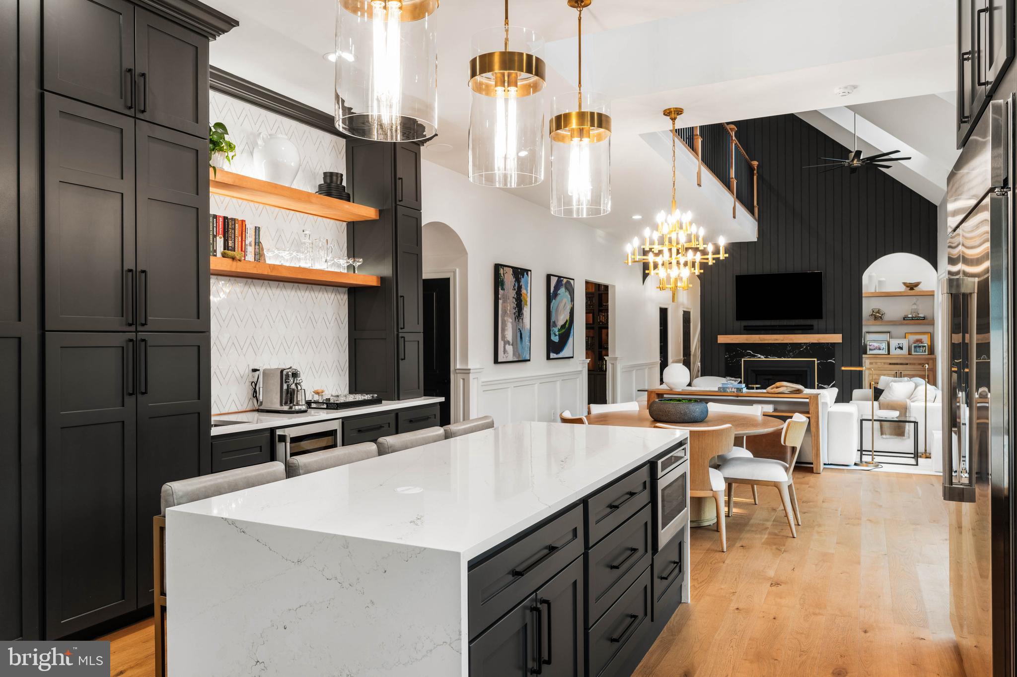 THREE SISTERS FARM - Residential