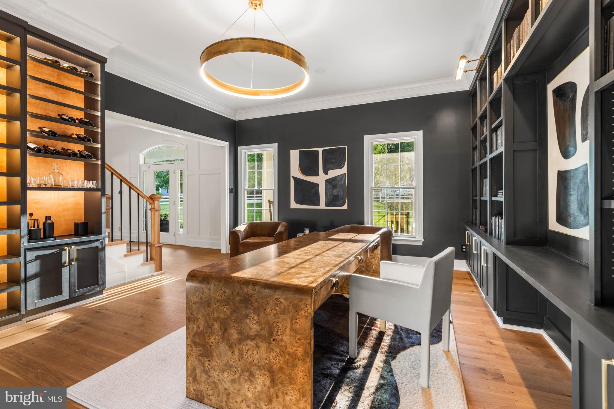 THREE SISTERS FARM - Residential