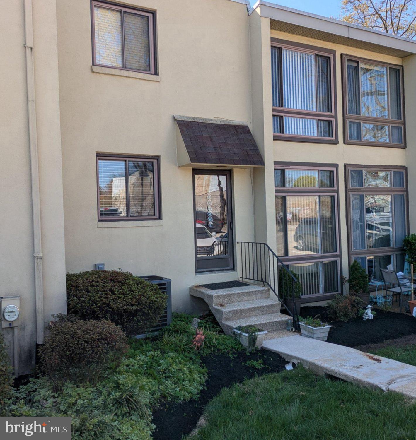 Affordable, updated and spacious condo offers a prime location and many amenities. This home has 3 levels of space when taking in the finished basement. Set in the back of this popular development you are close to parks, transportation , shopping and schools. Take a quick walk to the regional rail line , the bus stop, and it is just about 4.5 miles from the airport.  
The home itself features beautiful open living space , 2 bedrooms , ample closets and storage plus 1 and 1/2 bathrooms. Parking is just outside your door with plenty of room for multiple vehicles. 
The pools, tennis courts and landscaped grounds are an added bonus. Bring your pets ( limit to 2) and enjoy  the  convenience and charm of Glenolden Boro!