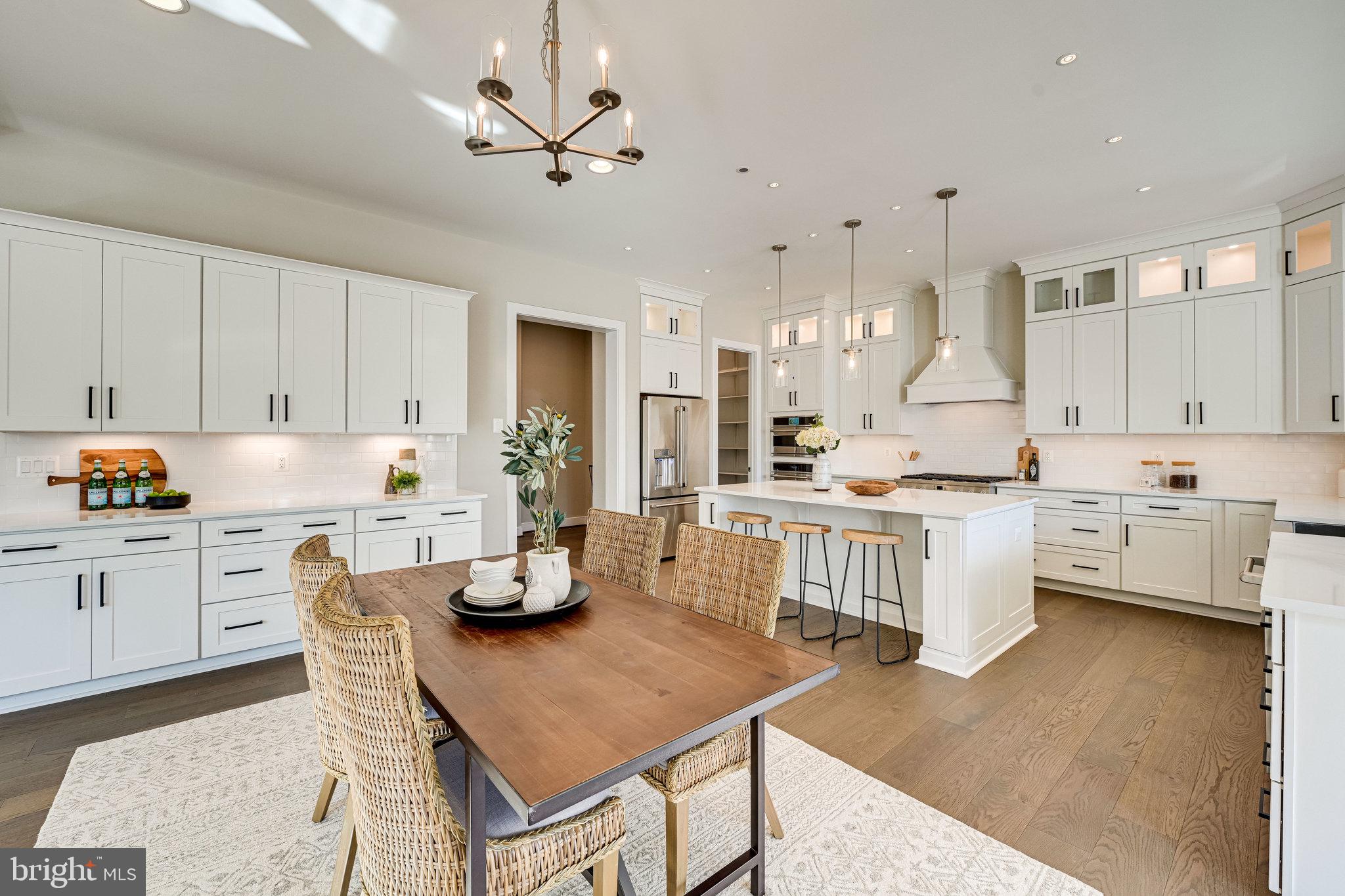CHESTERBROOK - Residential