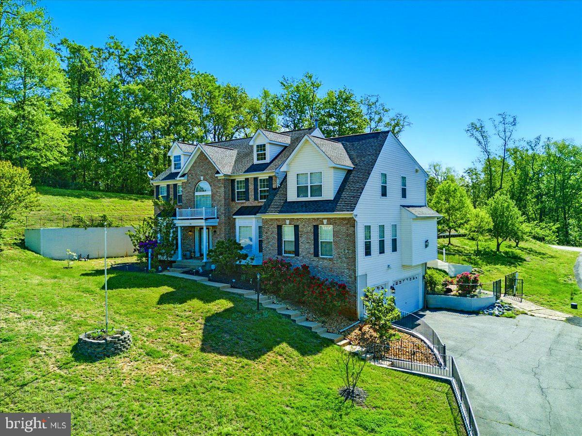 POPLAR HILLS - Residential