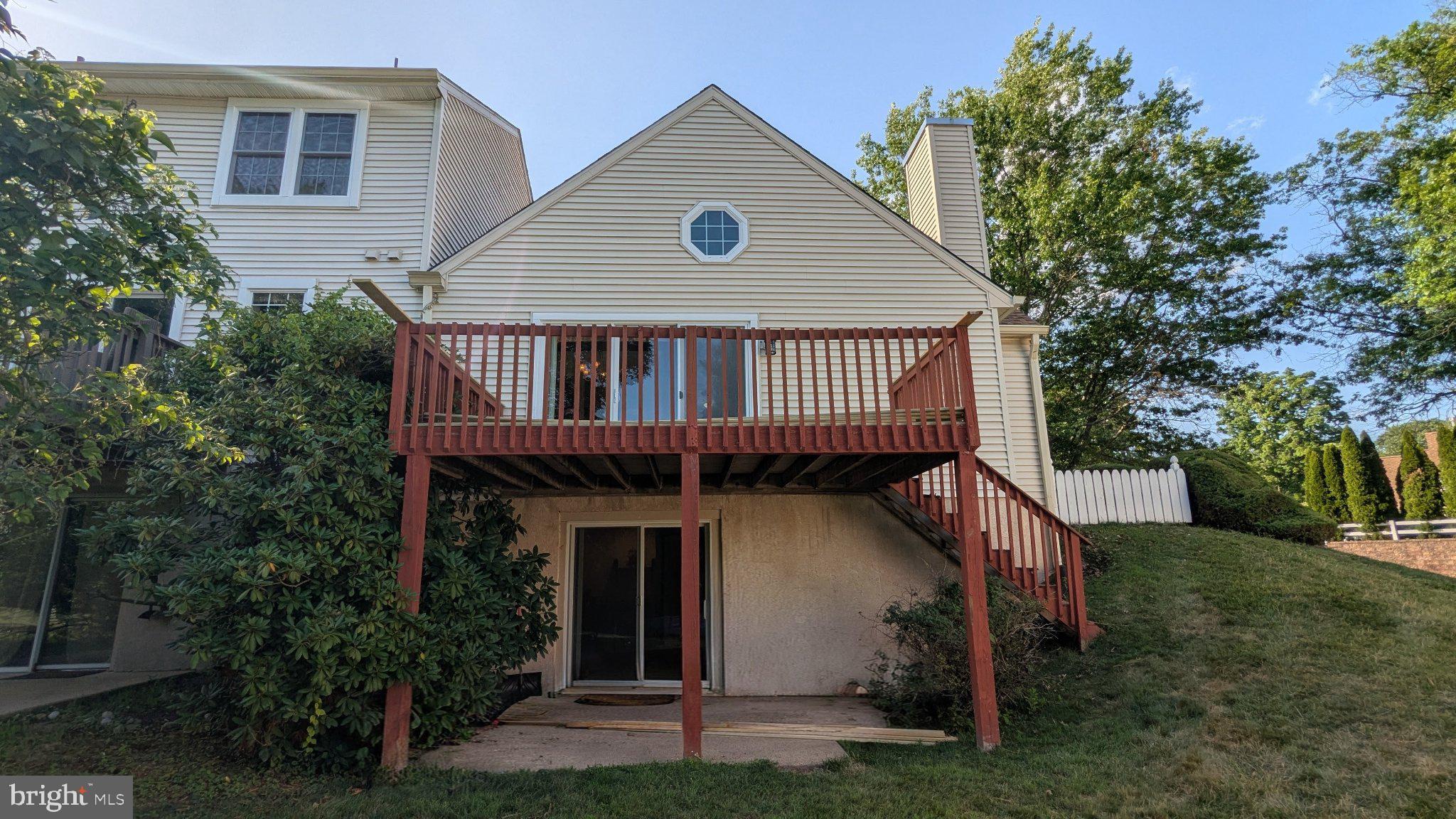 UPPER SOUTHAMPTON - Residential