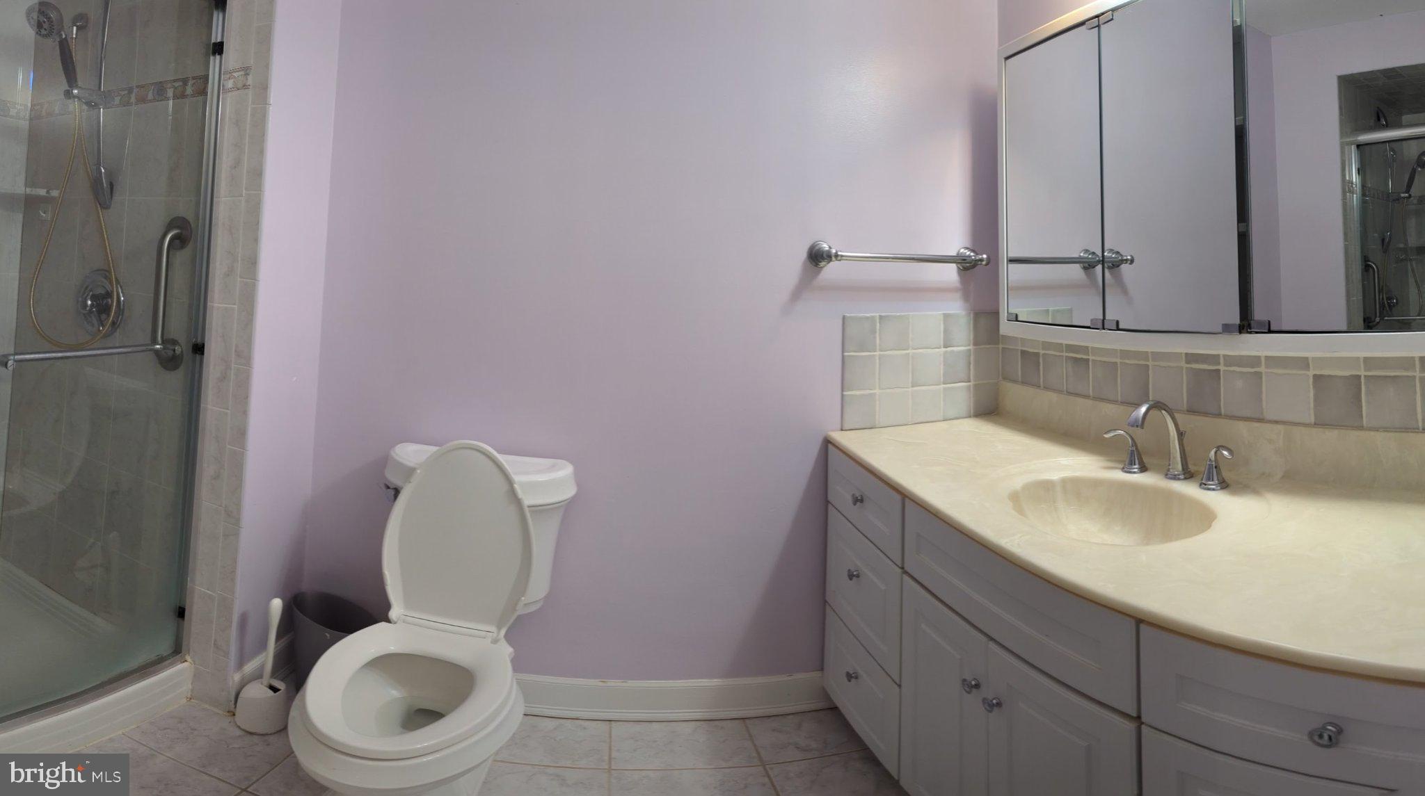 UPPER SOUTHAMPTON - Residential