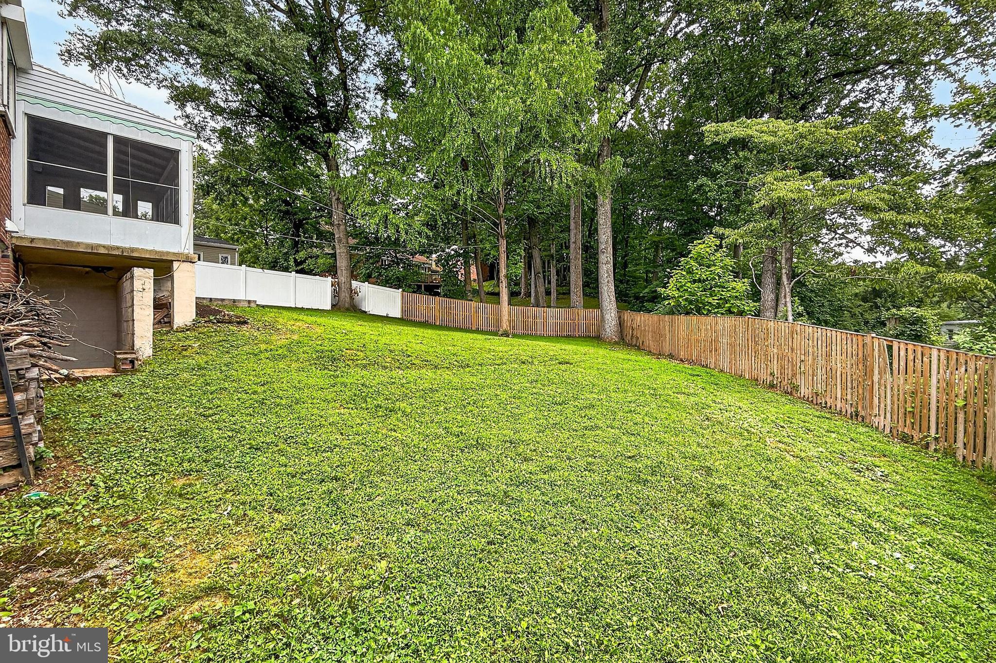 COLUMBIA PINES - Residential