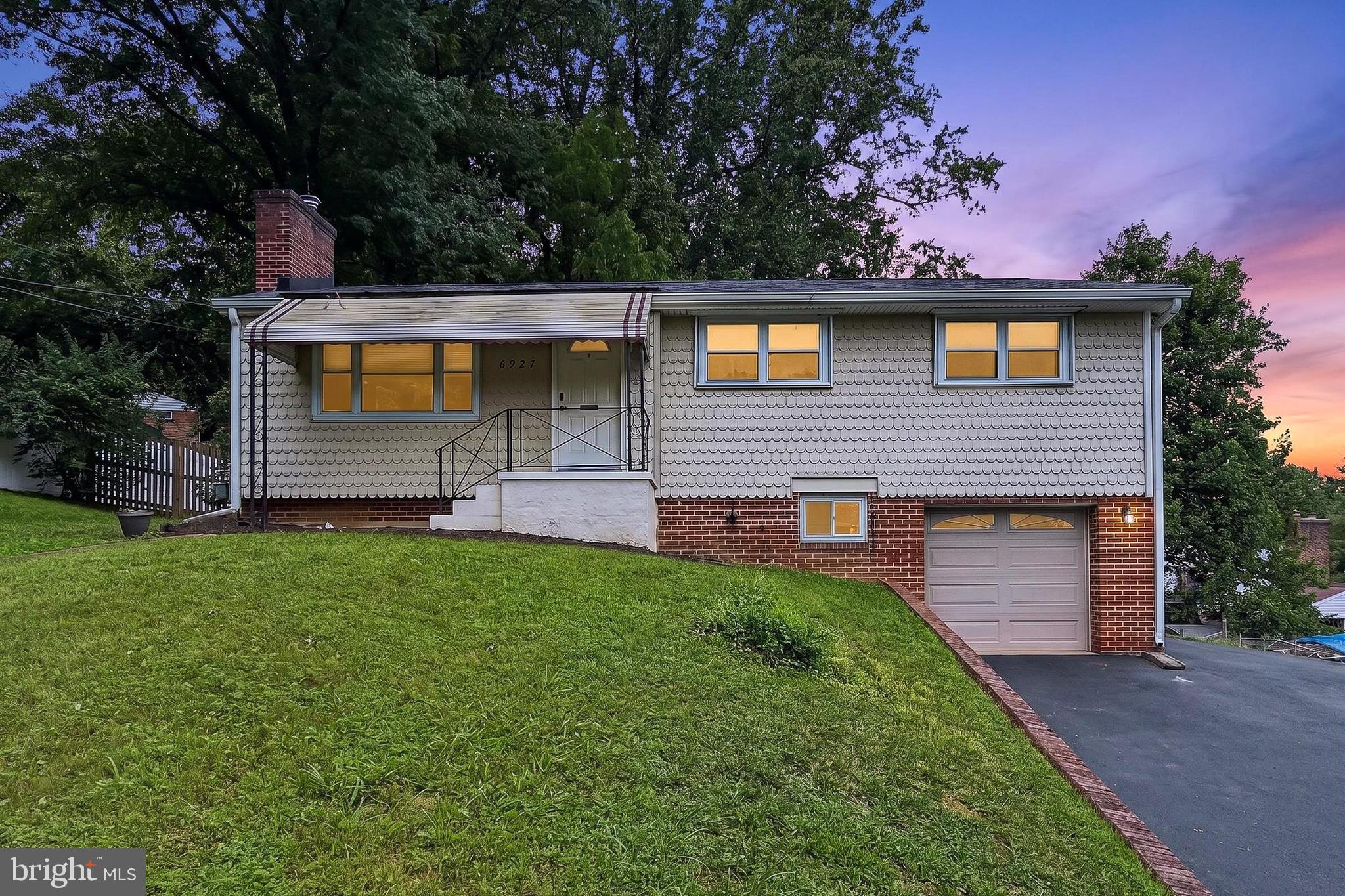 COLUMBIA PINES - Residential