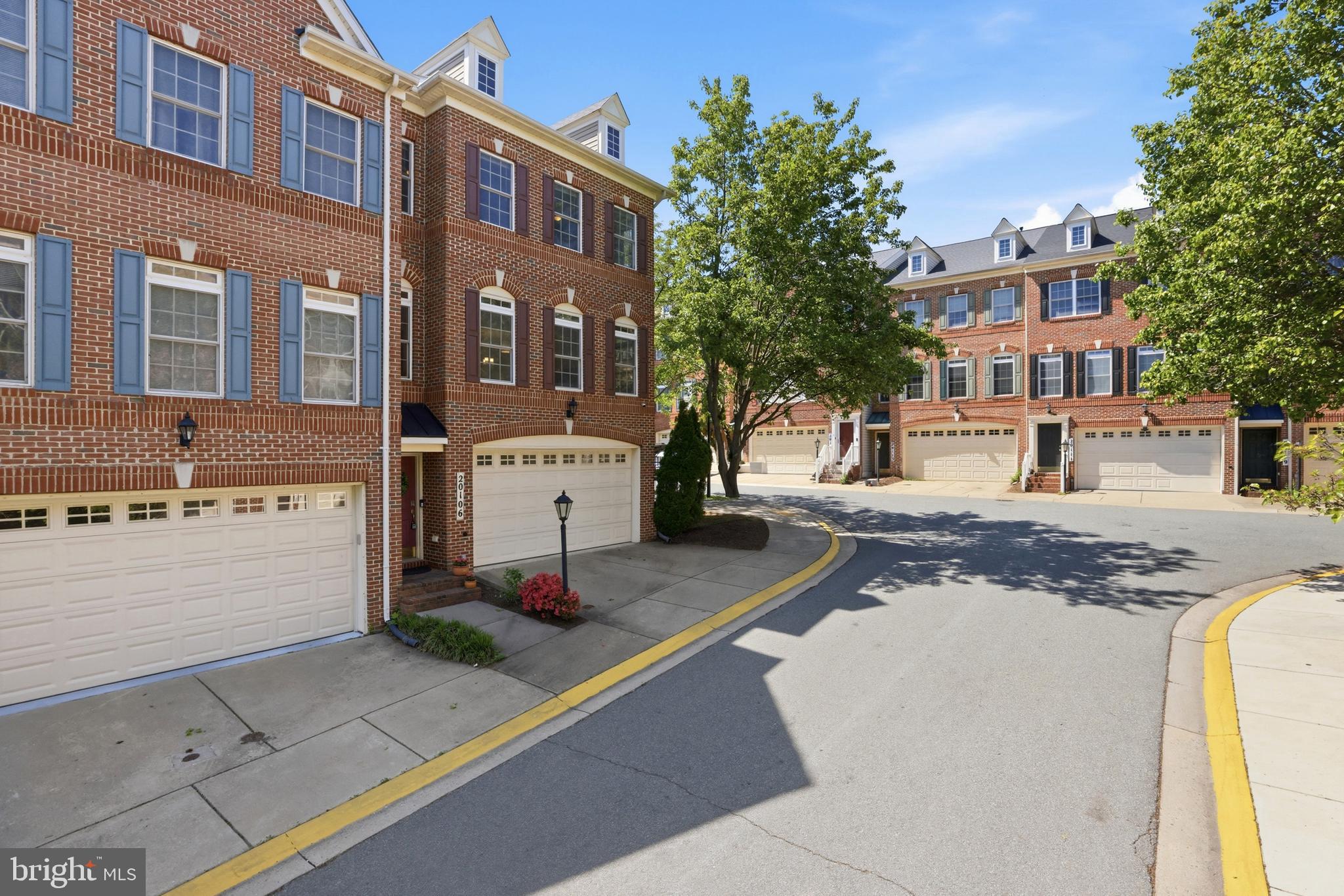 ORCHARD RUN TOWNHOUSE CONDOMINIUMS - Residential