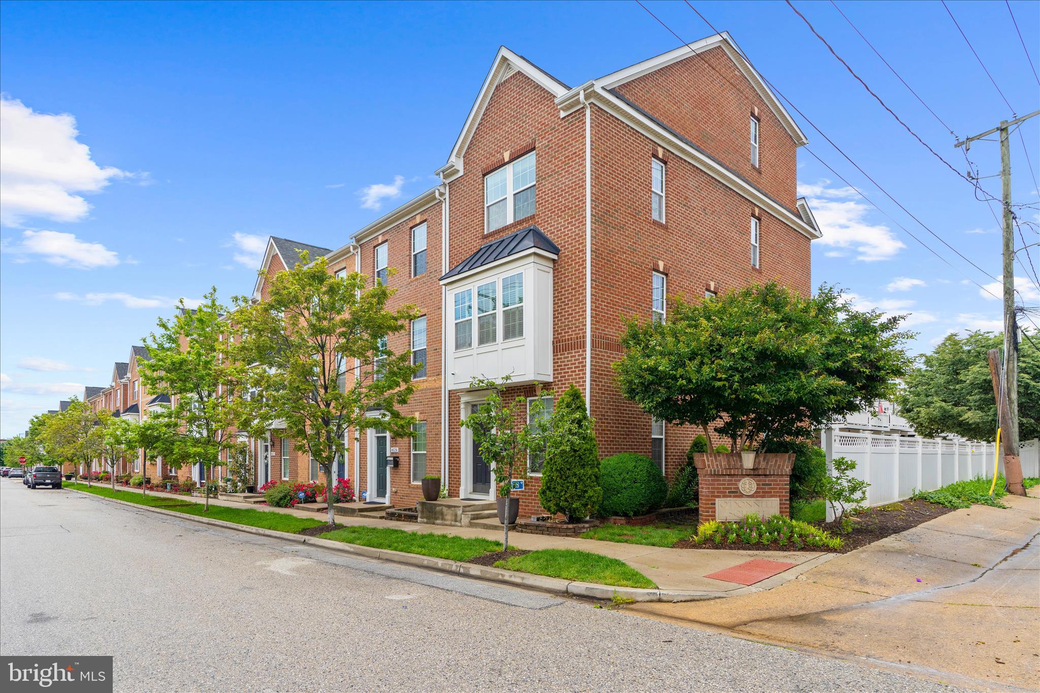 O'DONNELL SQUARE - Residential