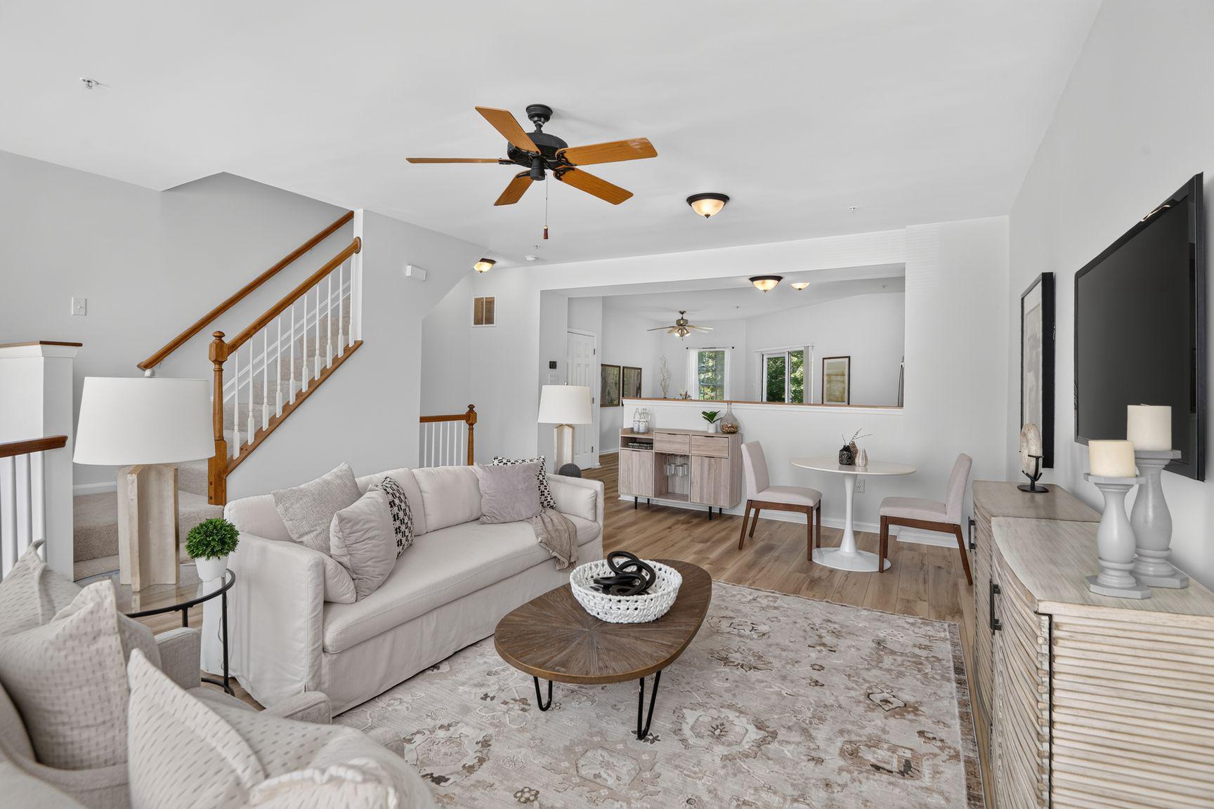 PINEY ORCHARD - Residential