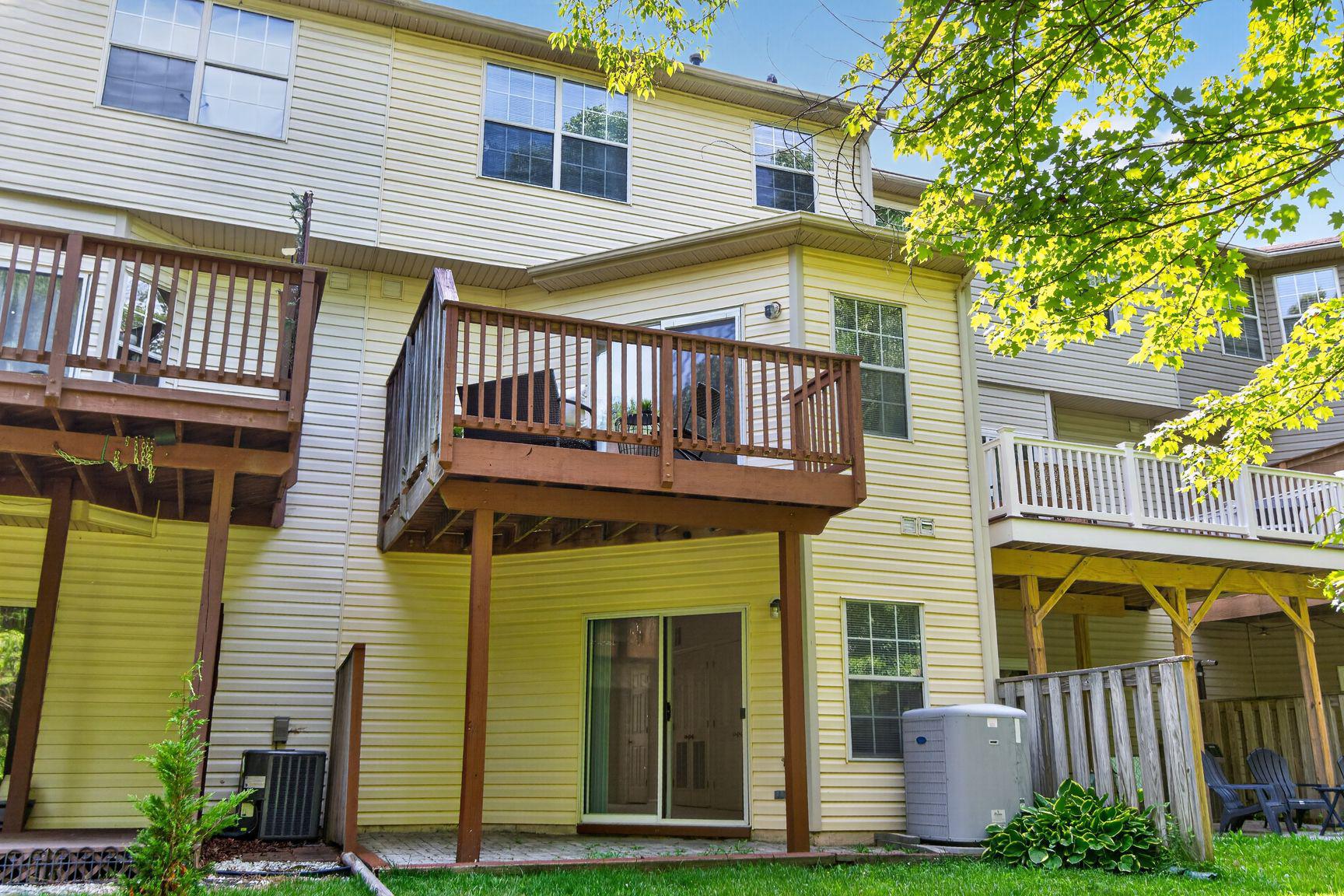 PINEY ORCHARD - Residential