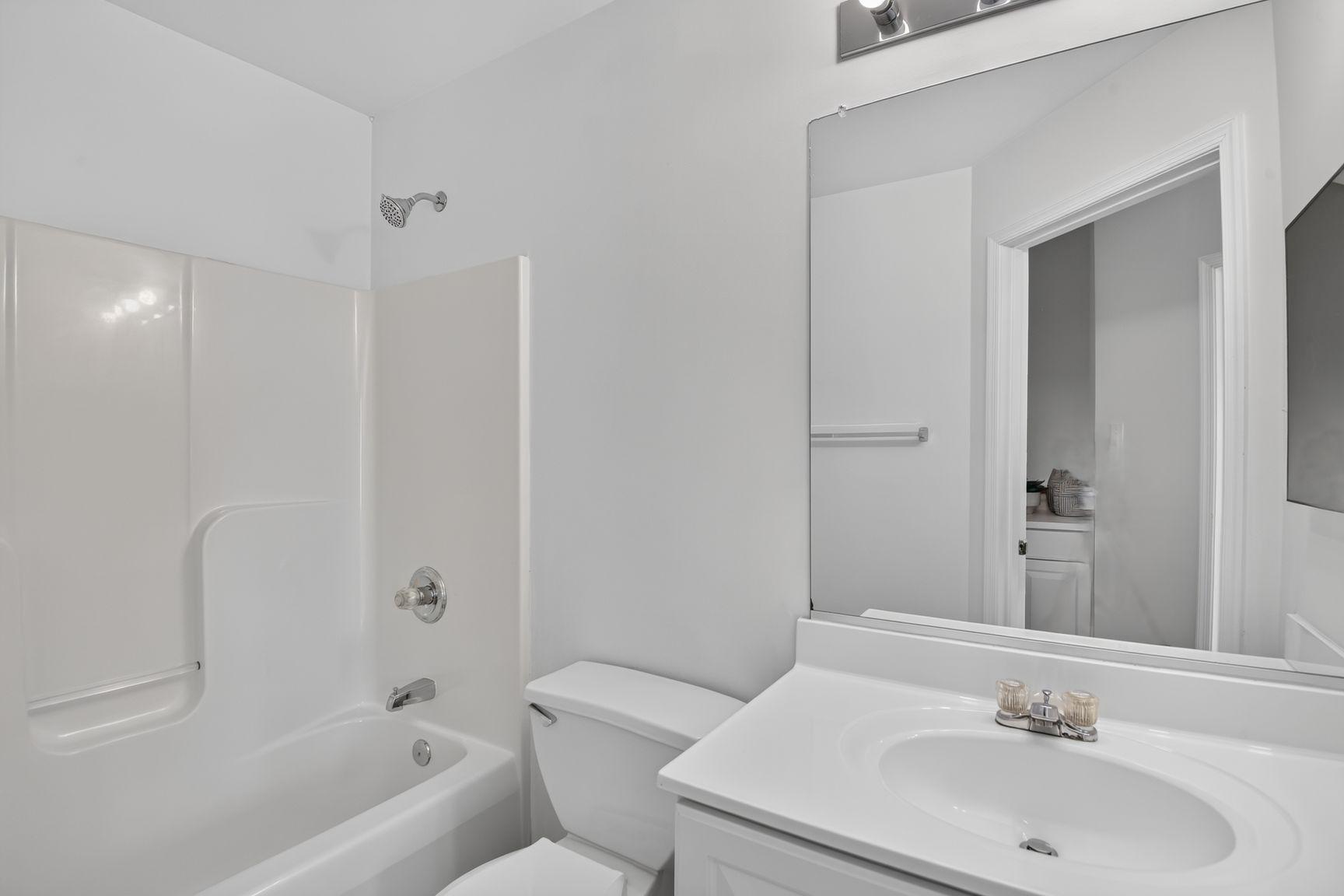 PINEY ORCHARD - Residential