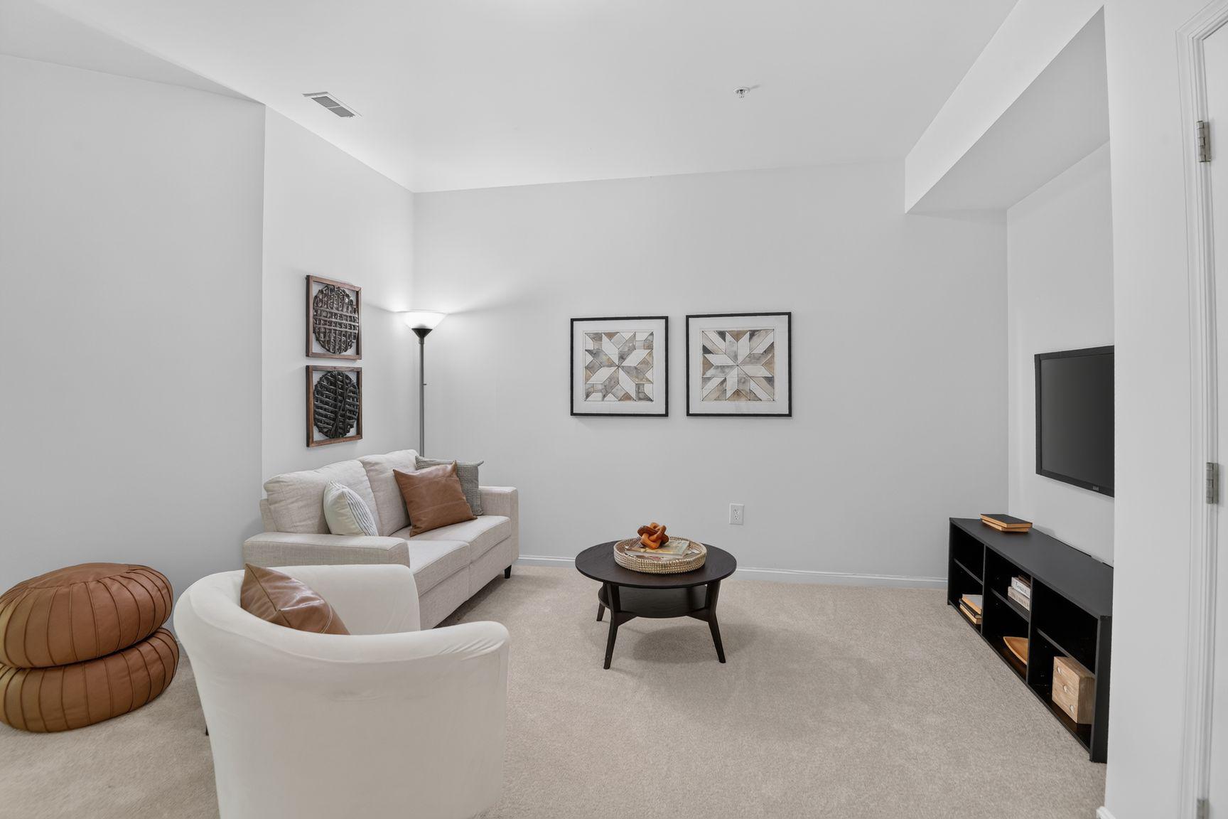 PINEY ORCHARD - Residential