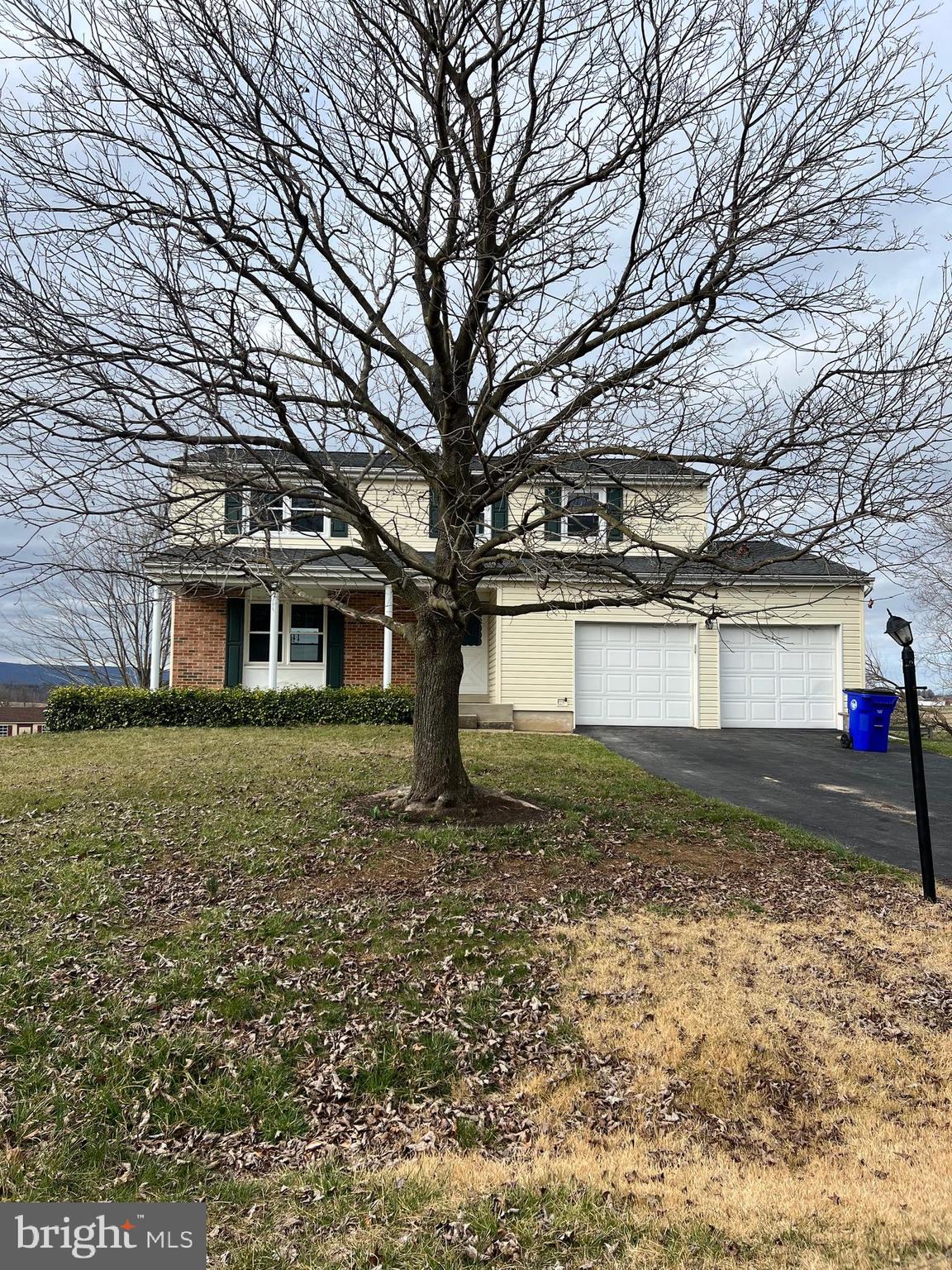 DUBLIN MANOR - Residential