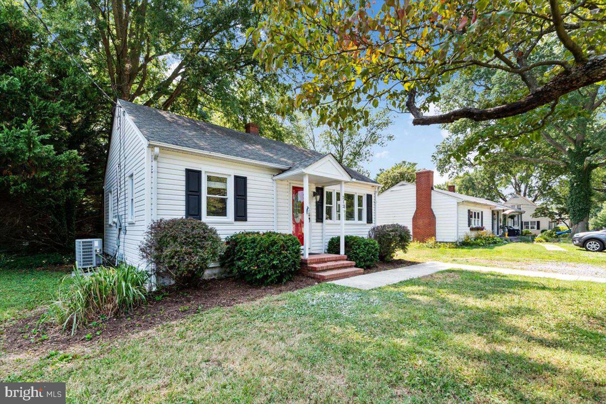 CENTREVILLE HEIGHTS - Residential