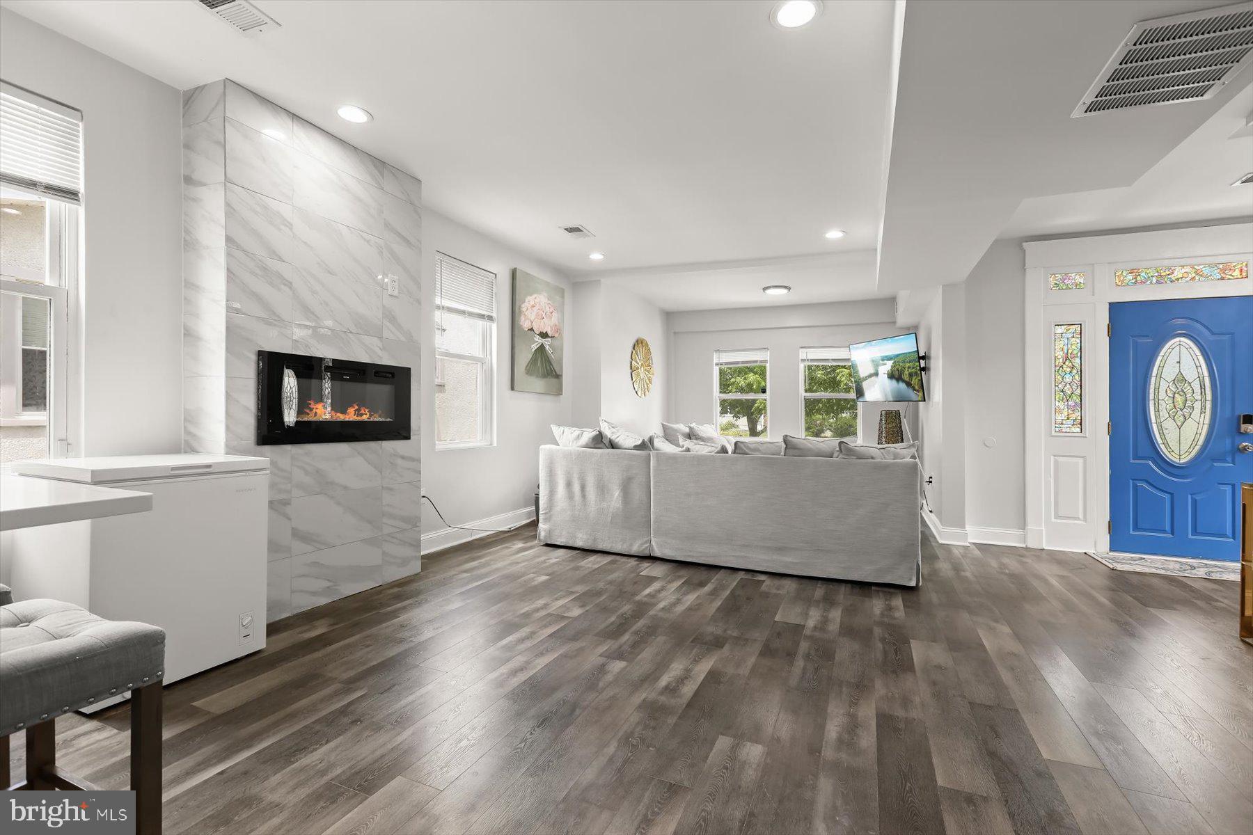 HAMILTON - Residential