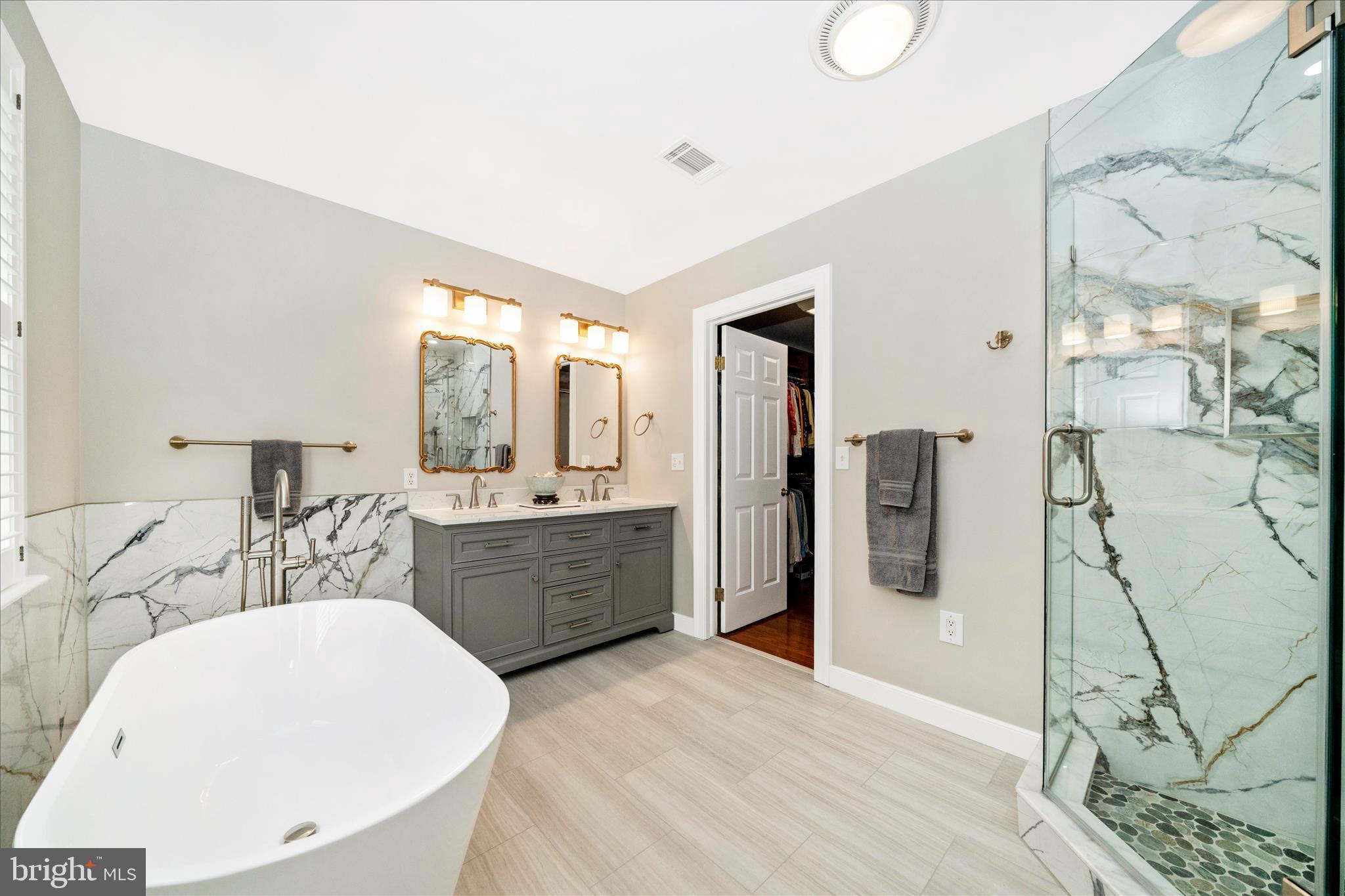 SPRINGDALE - Residential