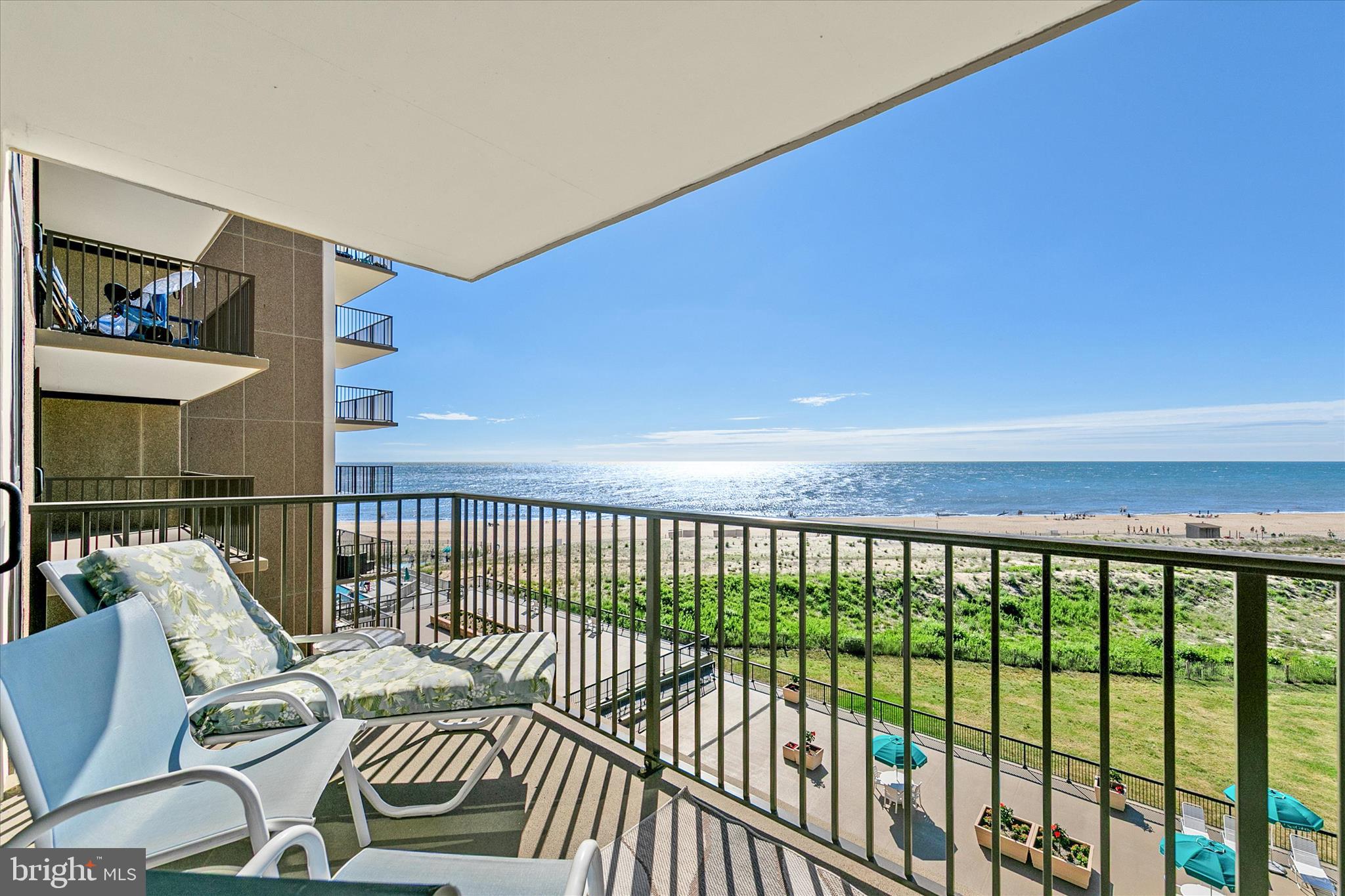 SEA COLONY EAST - Residential