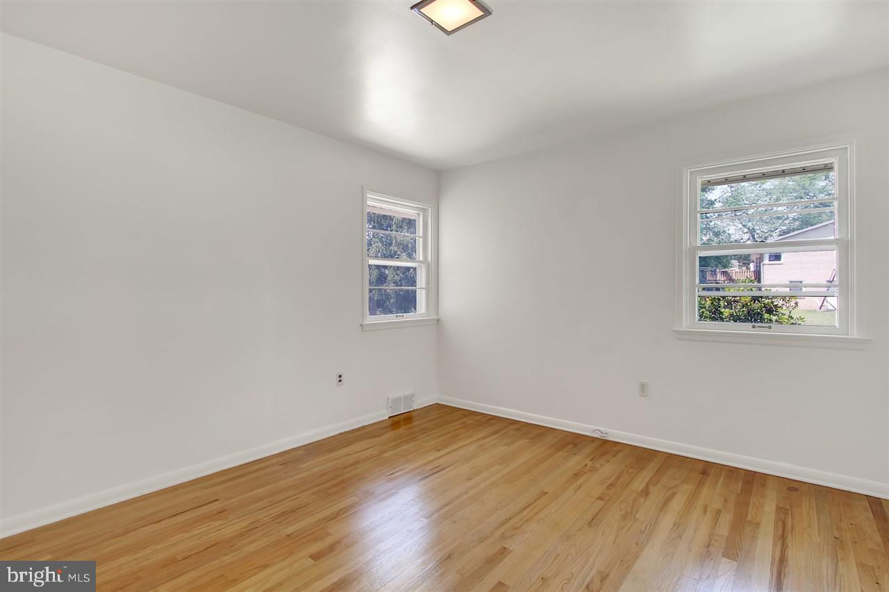 STRATHCONA-HILLCROFT - Residential