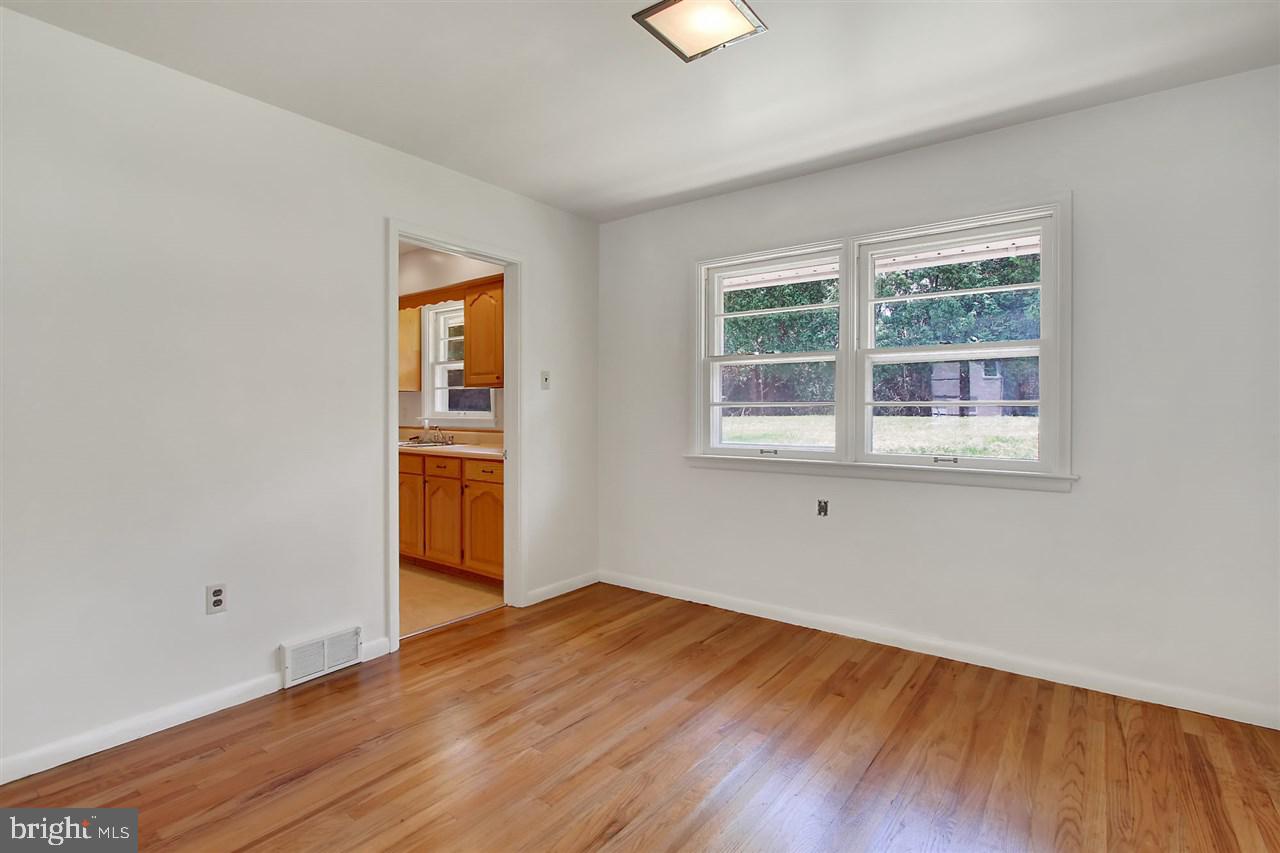 STRATHCONA-HILLCROFT - Residential