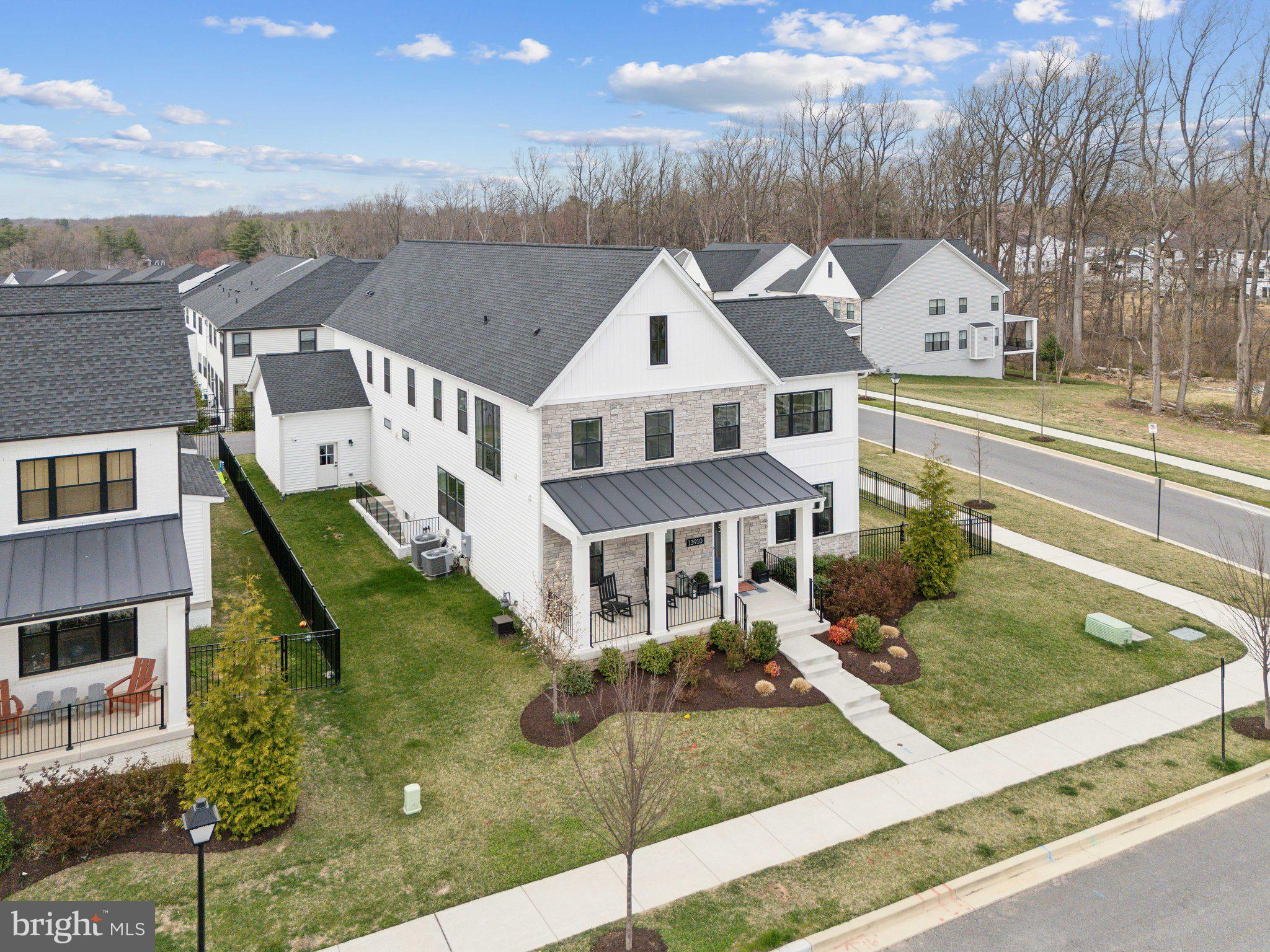 MT. PROSPECT - Residential