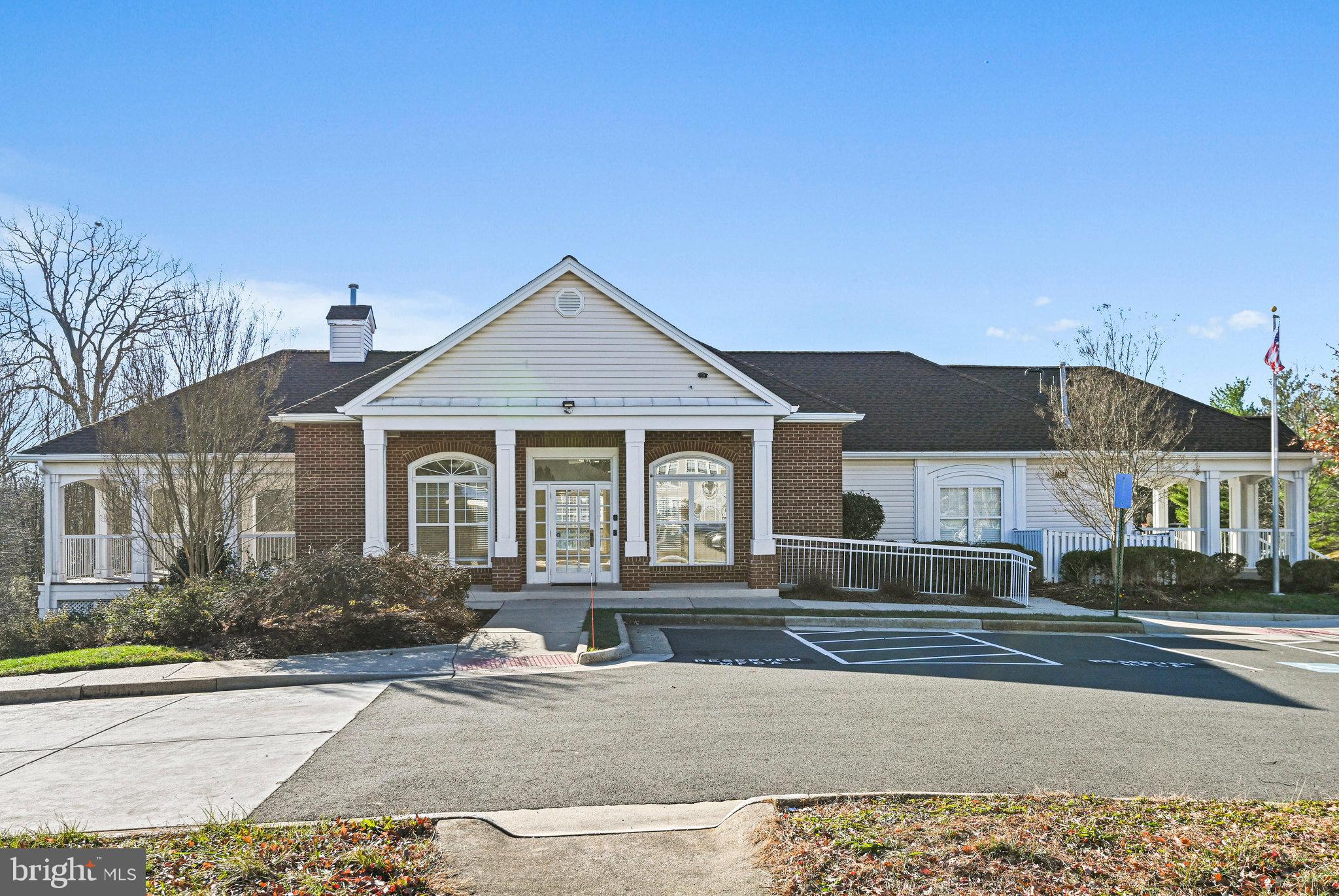 MCNAIR FARMS LAND BAY 2 - Residential Lease
