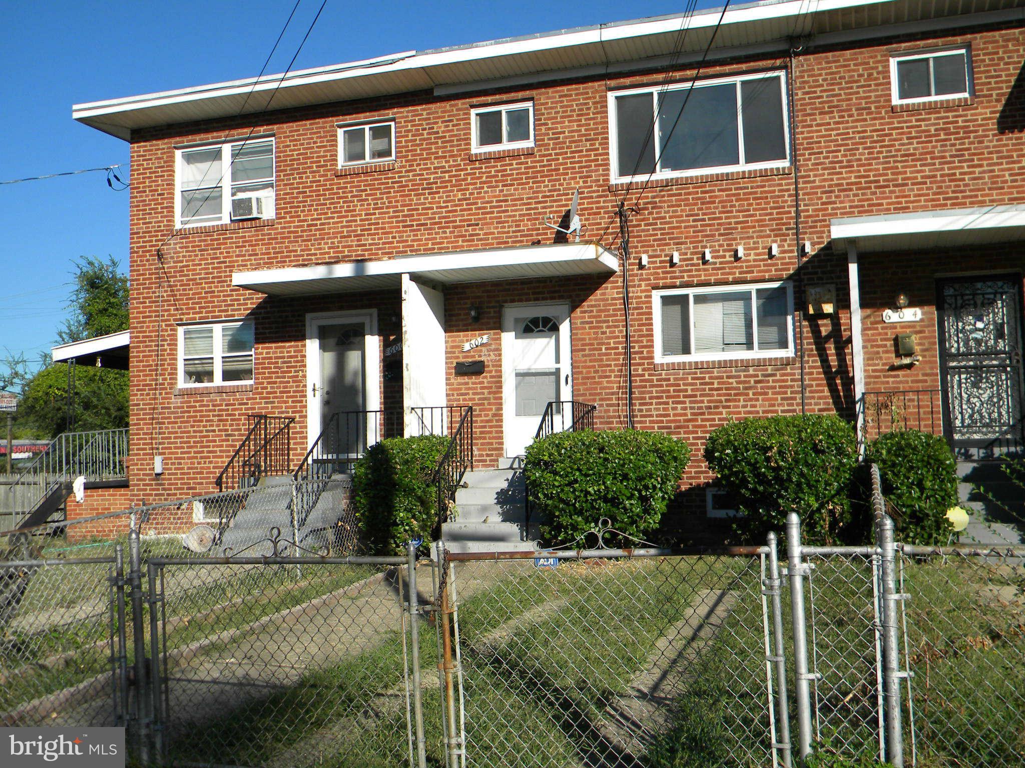 GREAT LOCATION. CLOSE TO WASHINGTON NATIONAL HARBOR. EASY COMMUTE TO DOWNTOWN WASHINGTON. MINUTES TO INTERSTATE 95,495, & 295. FENCED BACKYARD. OFF STREET PARKING.   THIS 3-BEDROOM TOWNHOUSE IS READY FOR A NEW TENANT. BASEMENT IS FINISHED. INTERIOR HAS CEILING FANS AND A SECURITY SYSTEM READY TO CONNECT TO A CENTRAL STATION.