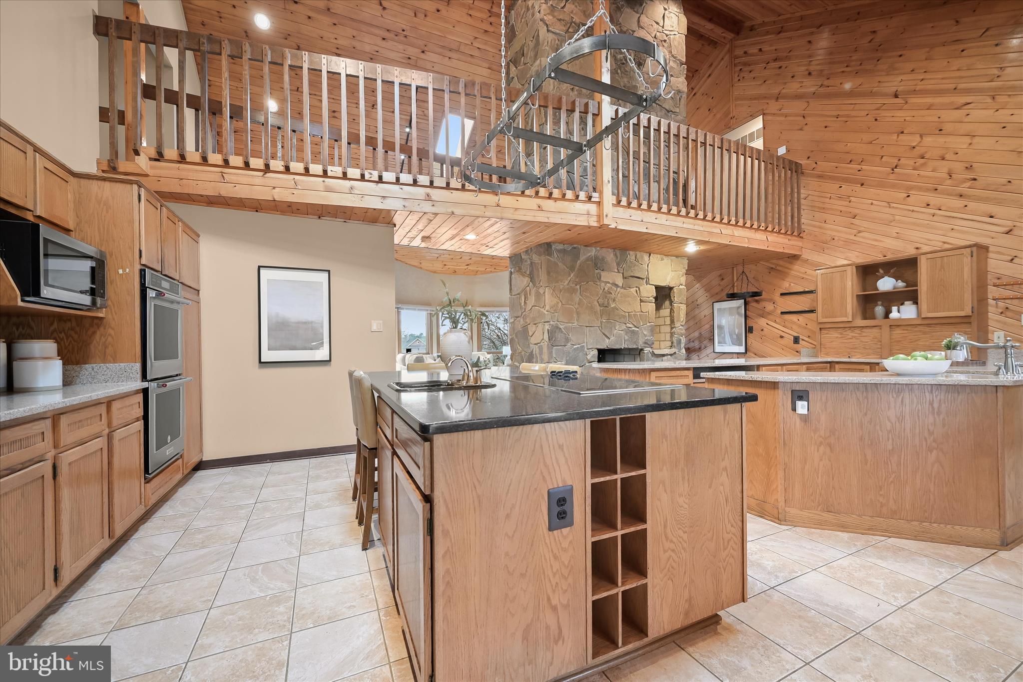 RIDGEWOOD - Residential