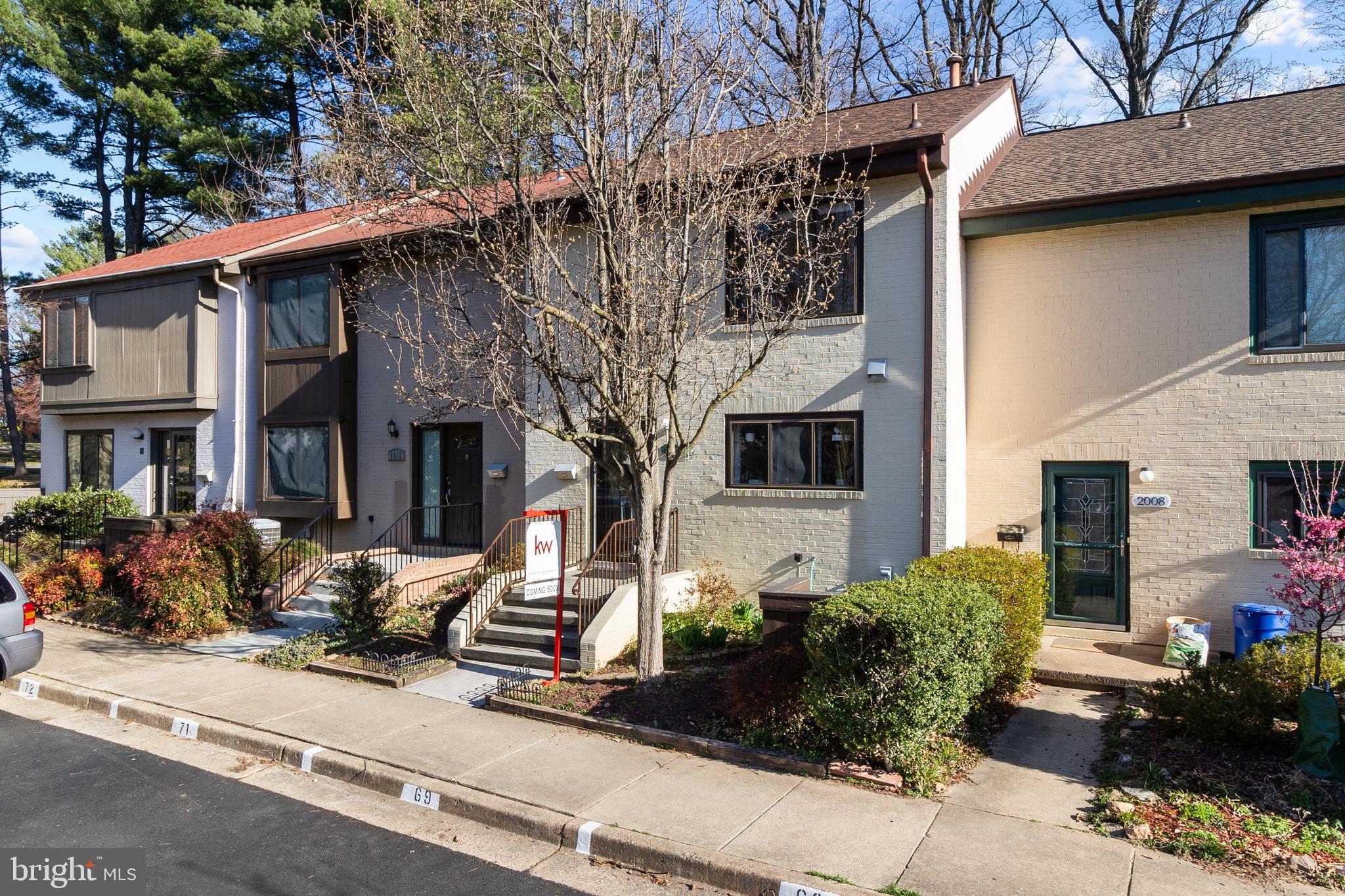 RESTON - Residential