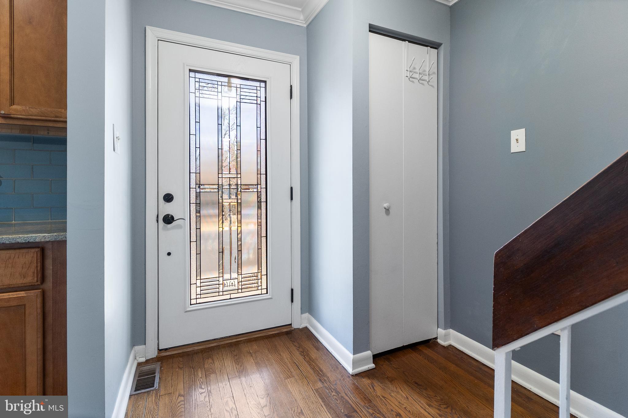 RESTON - Residential
