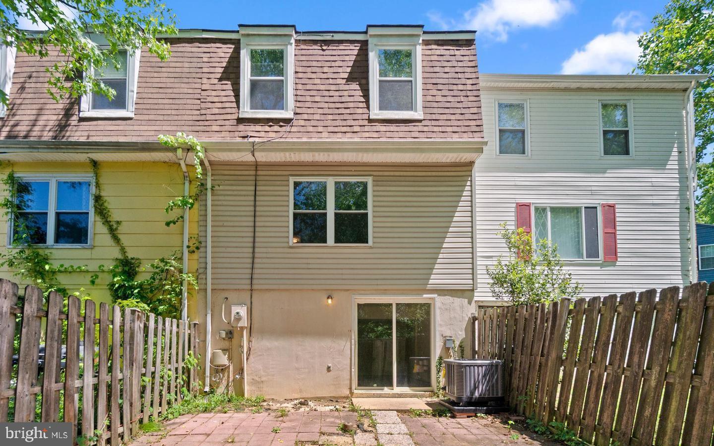 APPLE GROVE - Residential