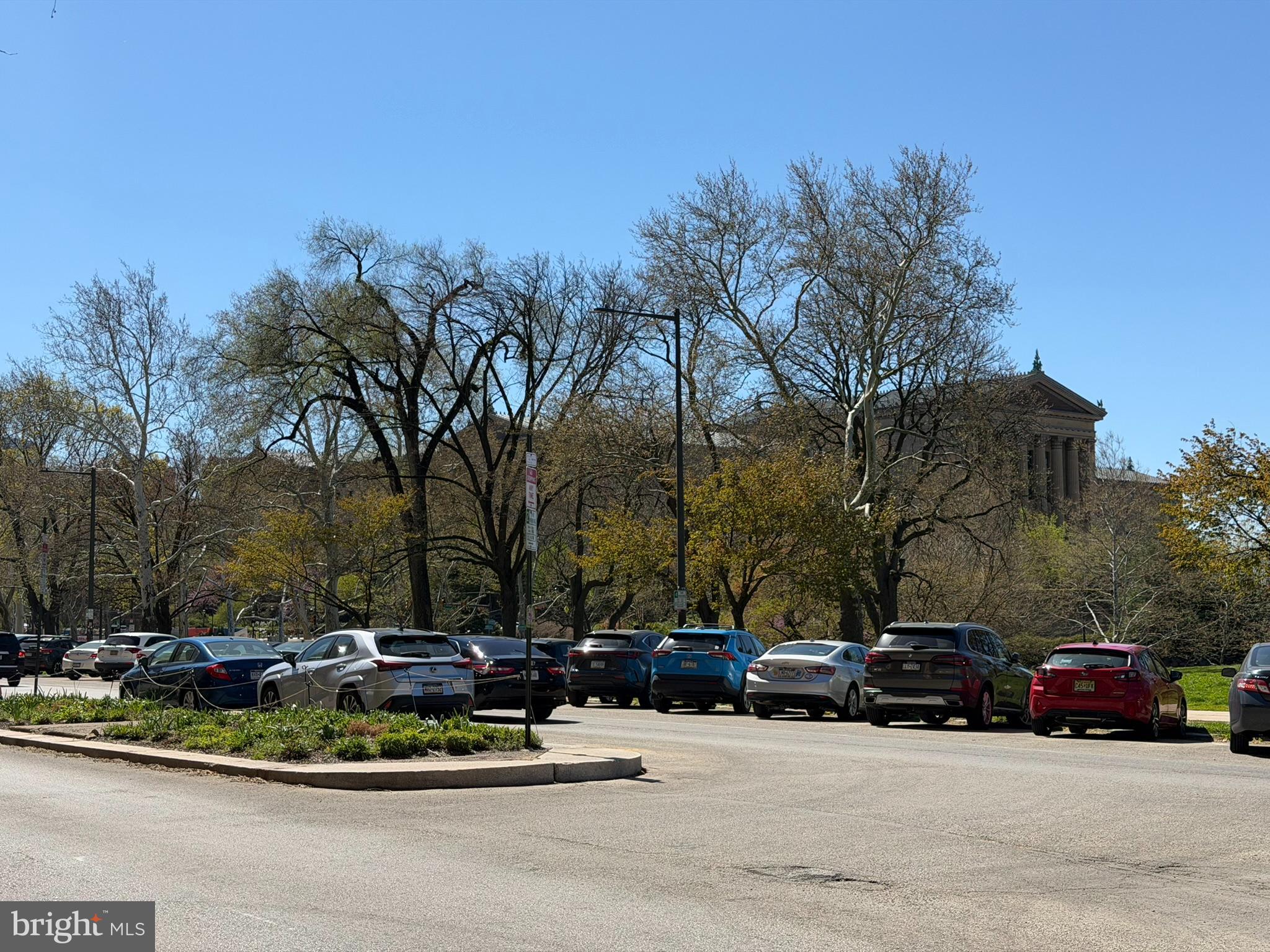 ART MUSEUM AREA - Residential