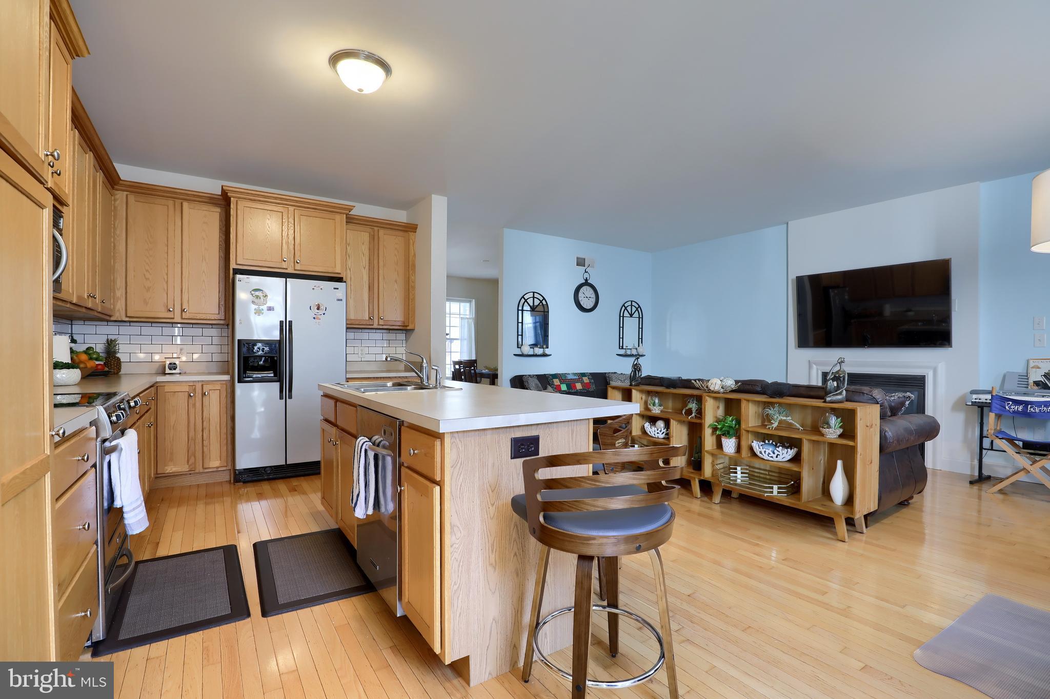 FLORIN HILL - Residential