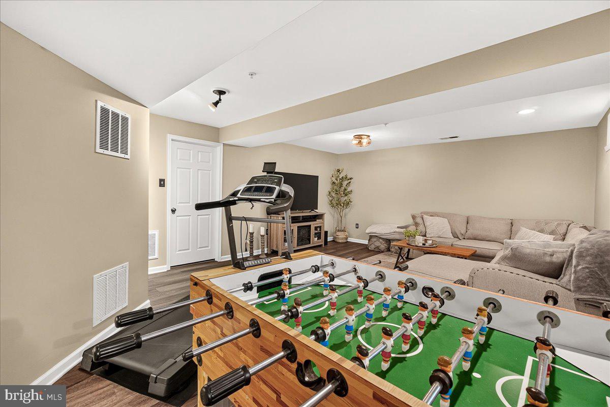 CLOVER RIDGE - Residential