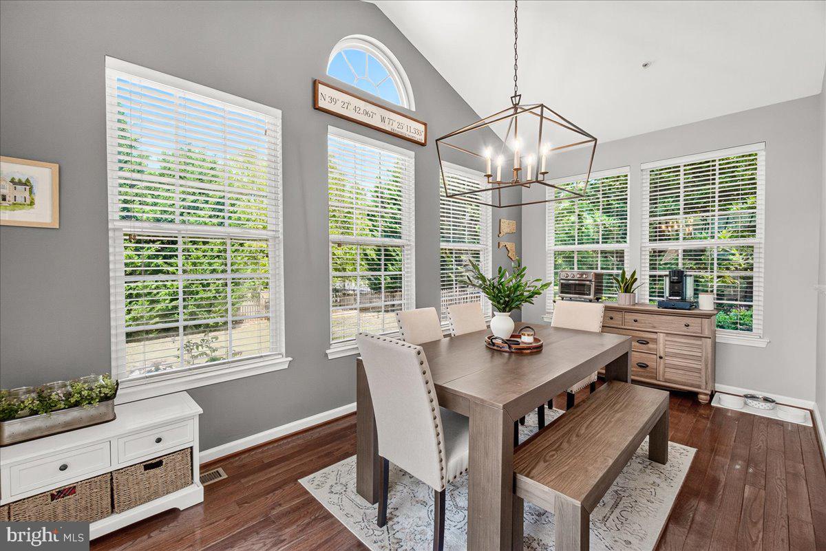 CLOVER RIDGE - Residential