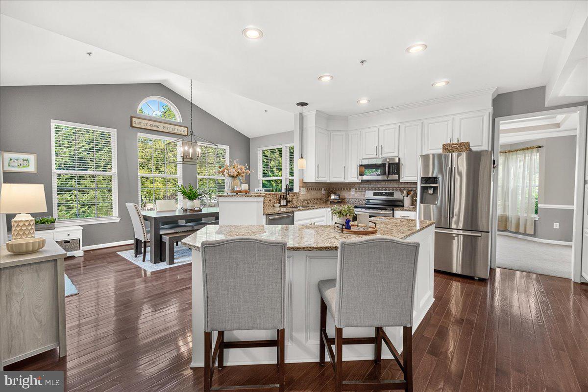 CLOVER RIDGE - Residential