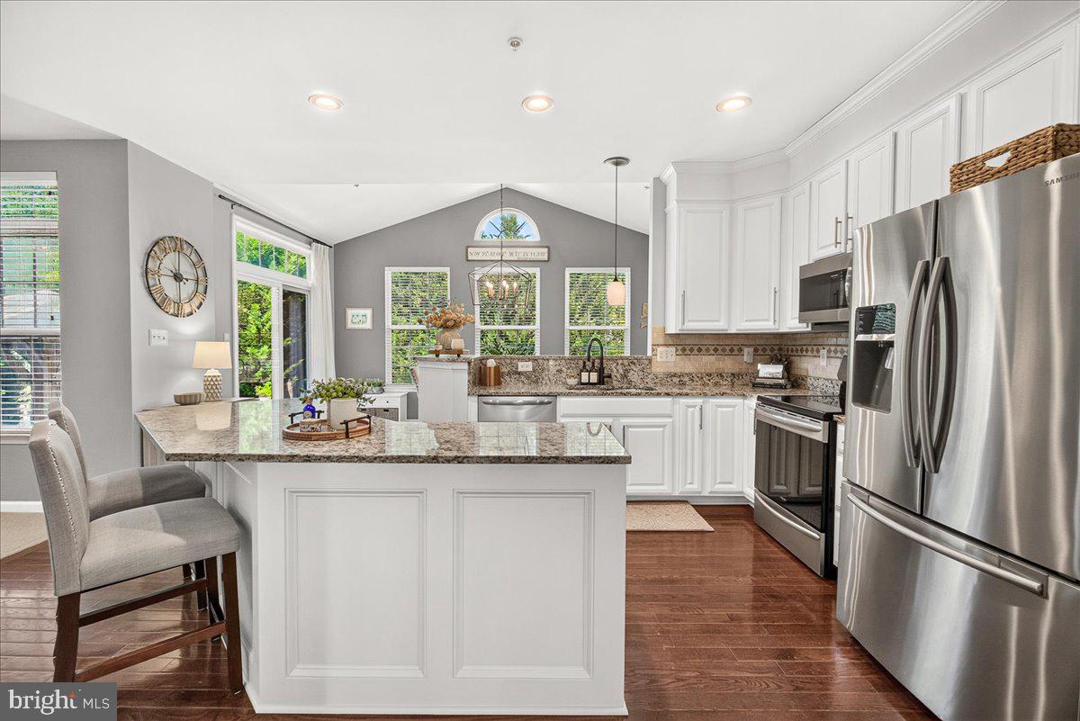 CLOVER RIDGE - Residential