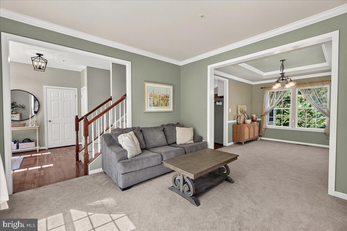 CLOVER RIDGE - Residential