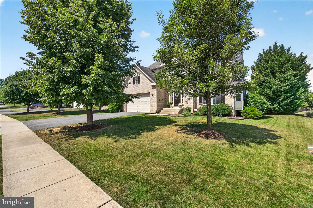 CLOVER RIDGE - Residential