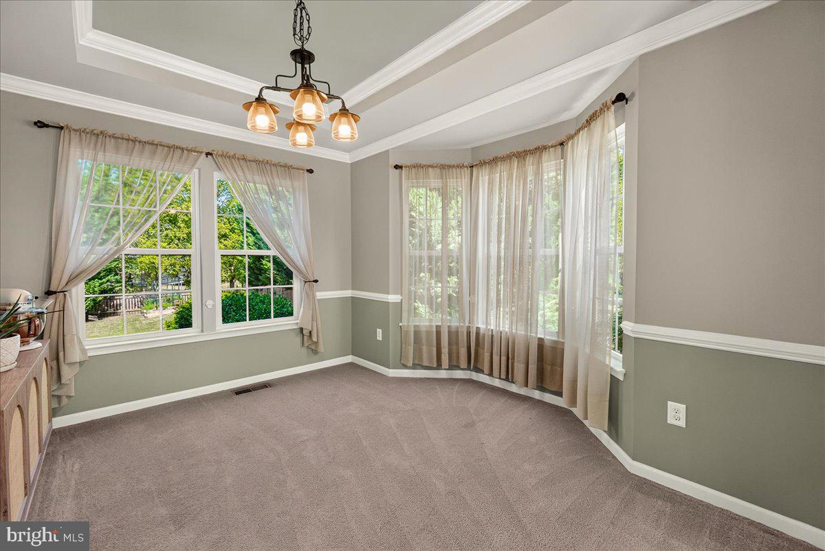 CLOVER RIDGE - Residential