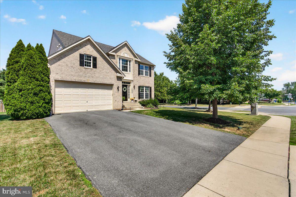 CLOVER RIDGE - Residential