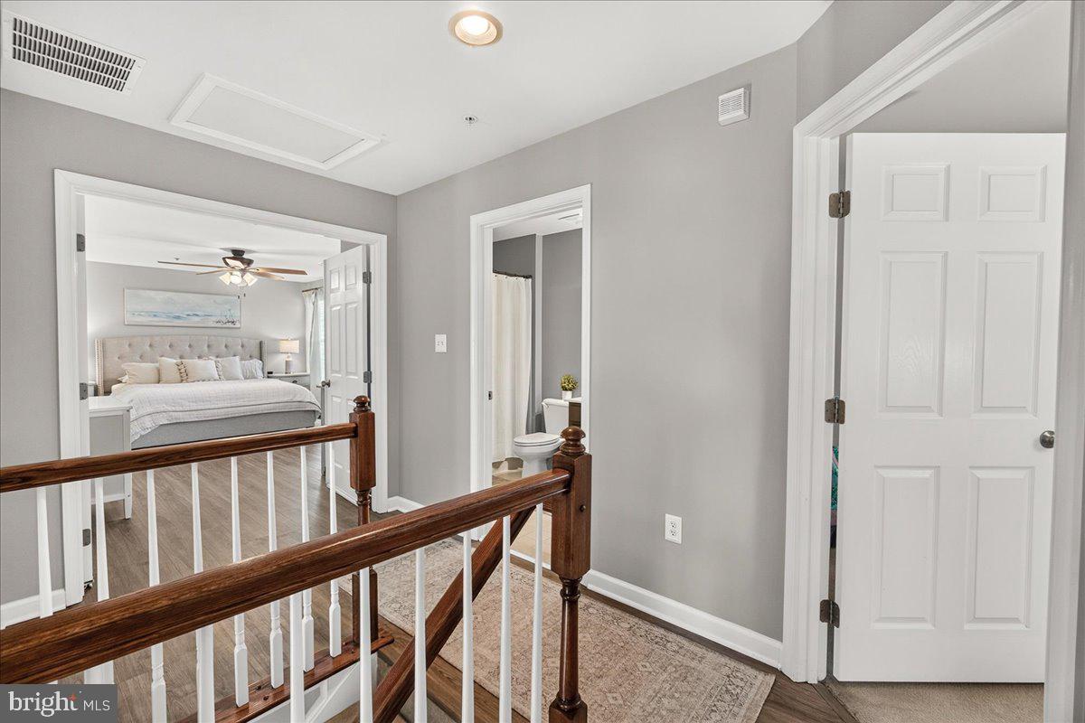CLOVER RIDGE - Residential
