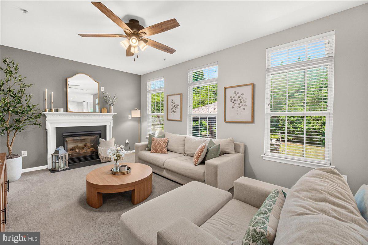 CLOVER RIDGE - Residential